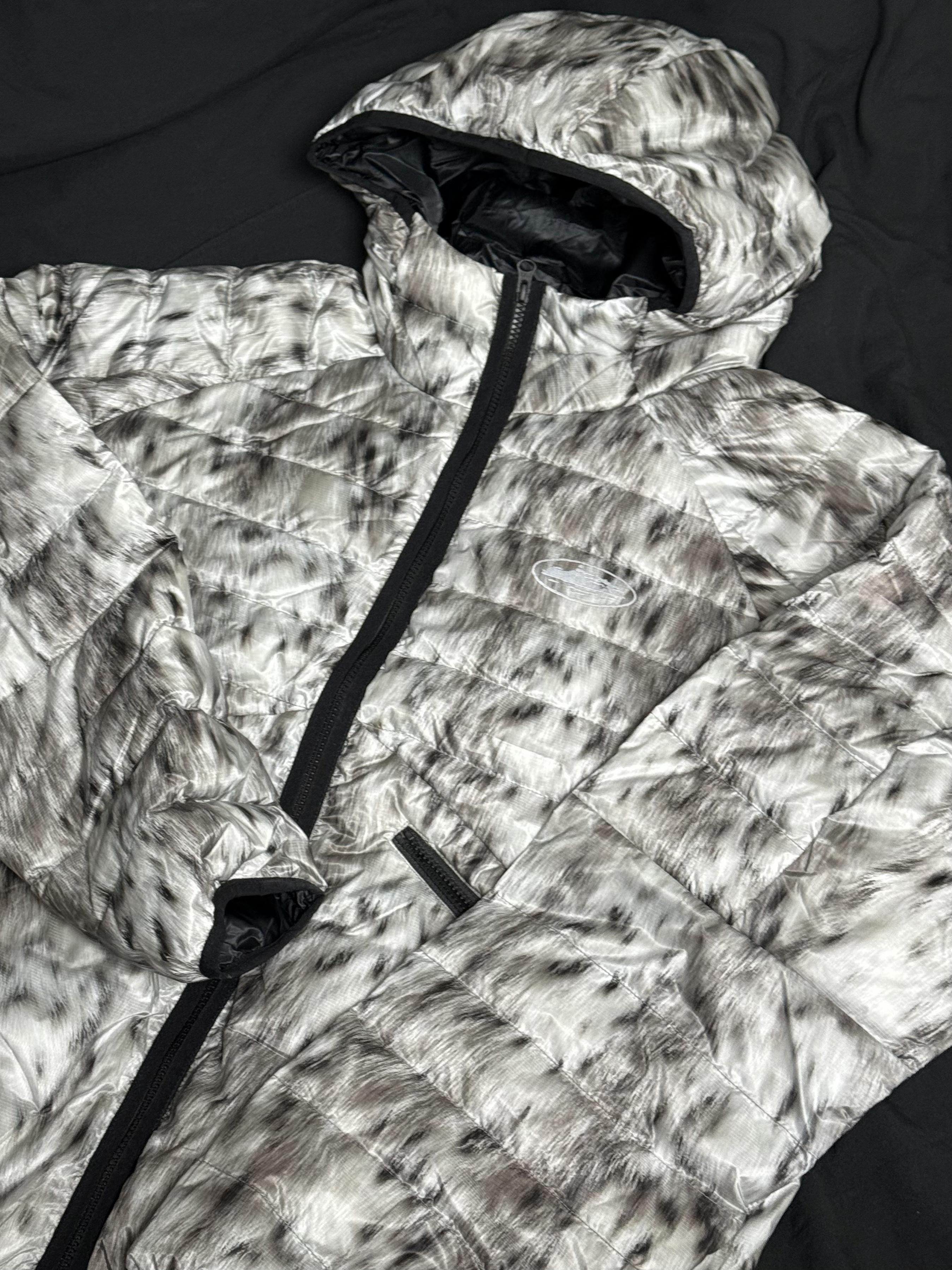 Corteiz Elitework Micro Puff Jacket Faux Fur, Supreme Lightweight Moleskin 6-Panel Blue - 24SS 착용 스타일 - 1