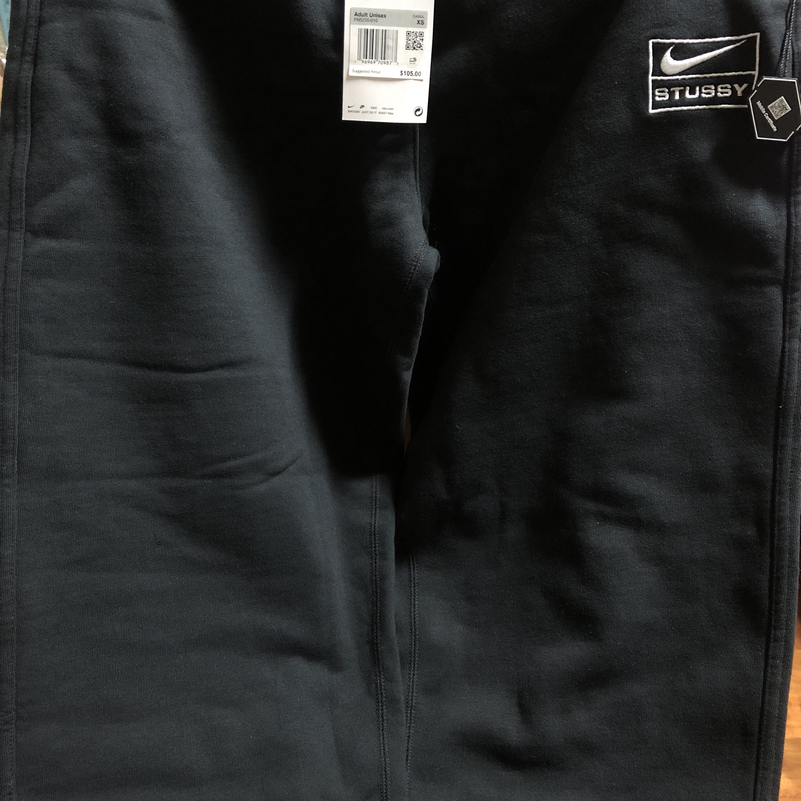 Nike x Stussy Washed Fleece Pants Black (FN5235-010) 착용 스타일