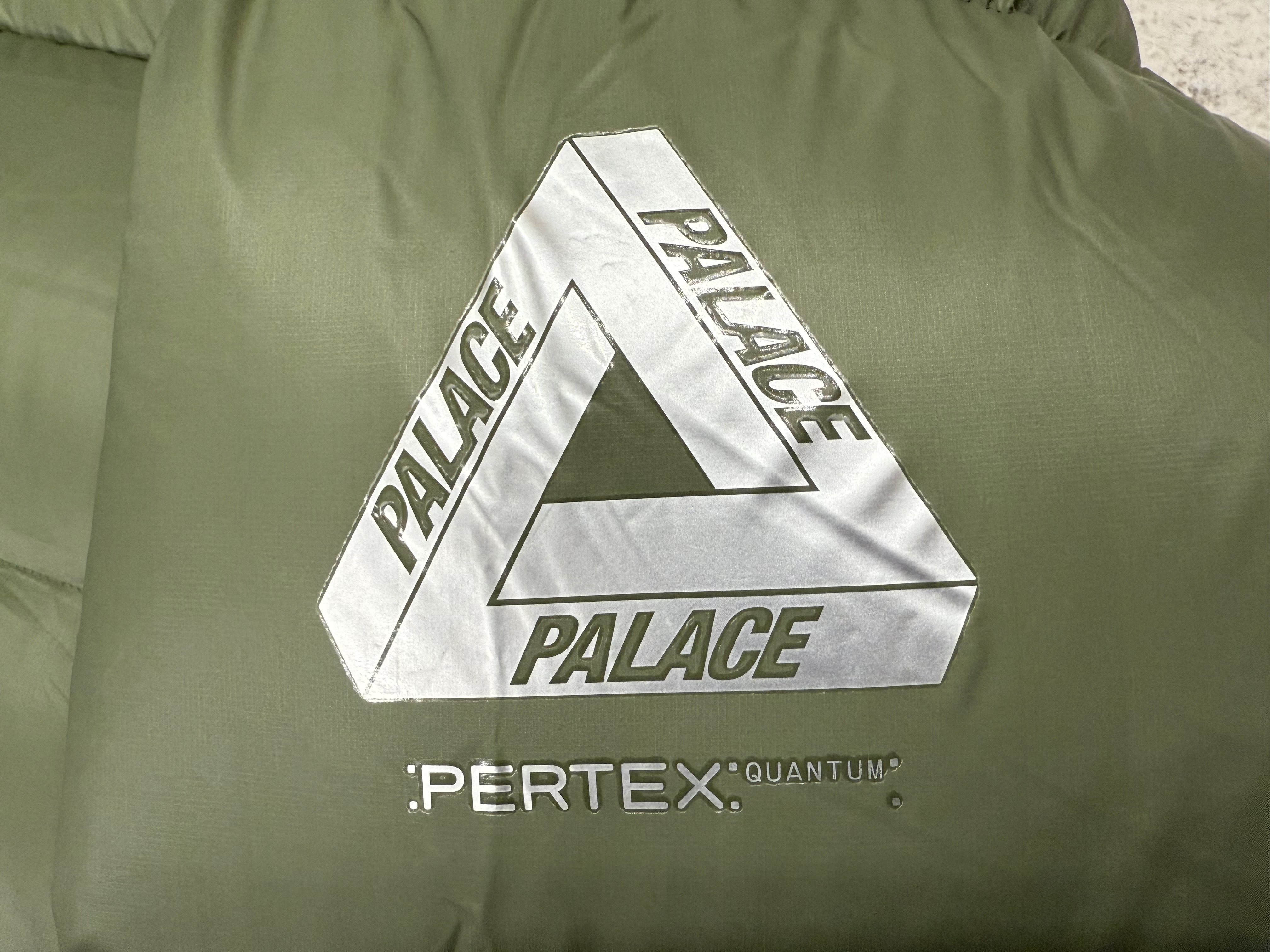 Palace Pertex Opaque Balaclava Puffa Green - 24FW 착용 스타일 - 10