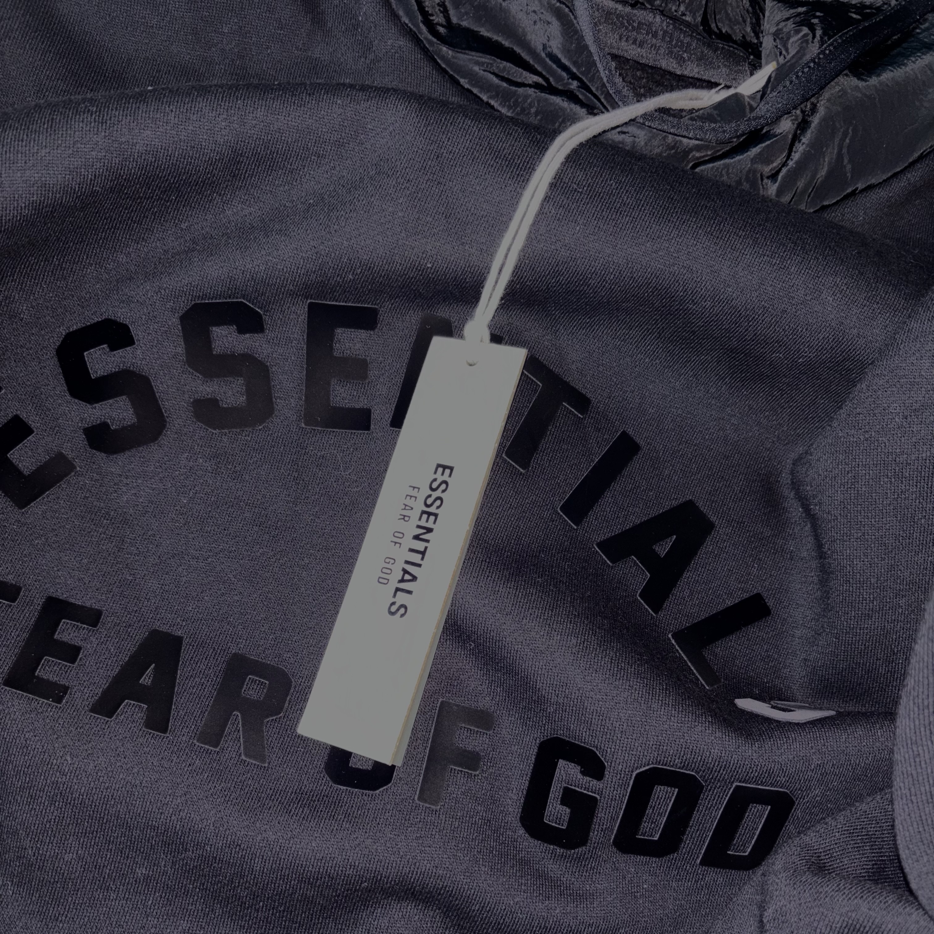 Essentials Nylon Fleece Hoodie Jet Black - 24SS 착용 스타일