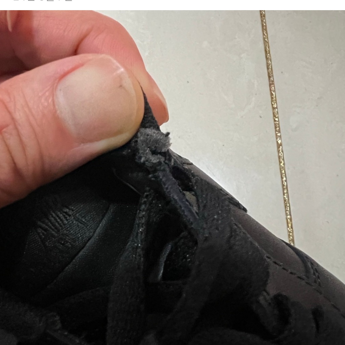 Nike Air Force 1 '07 Low Triple Black 착용 스타일 - 2