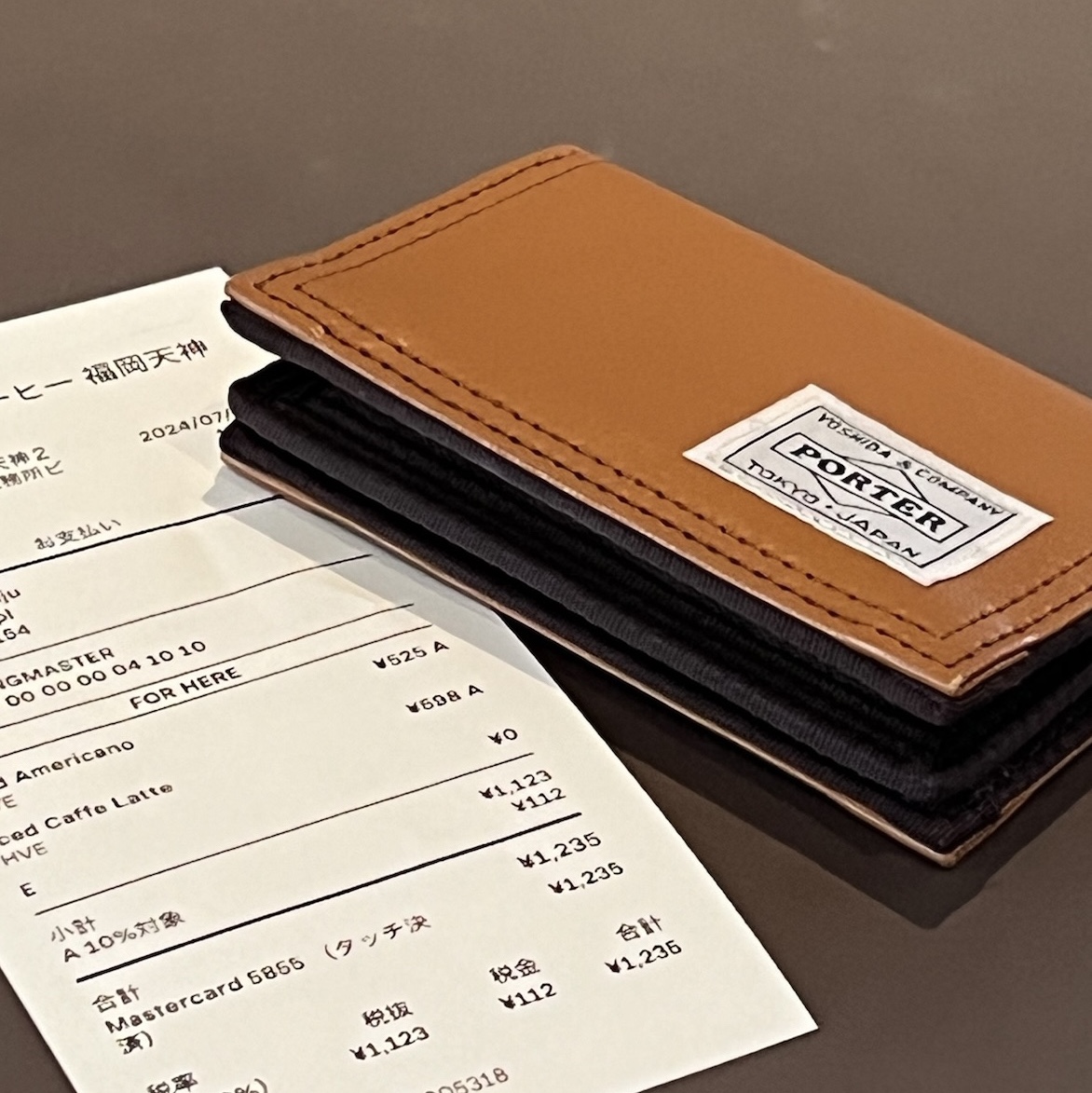 Porter Free Style Card Case Camel 착용 스타일