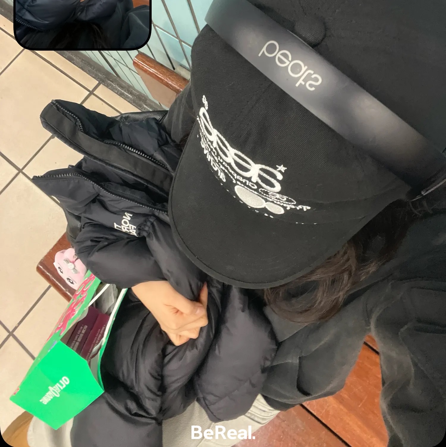 Aeae Web Logo 5-Pannel Cap Black, The North Face 1996 Eco Nuptse Jacket Black 착용 스타일