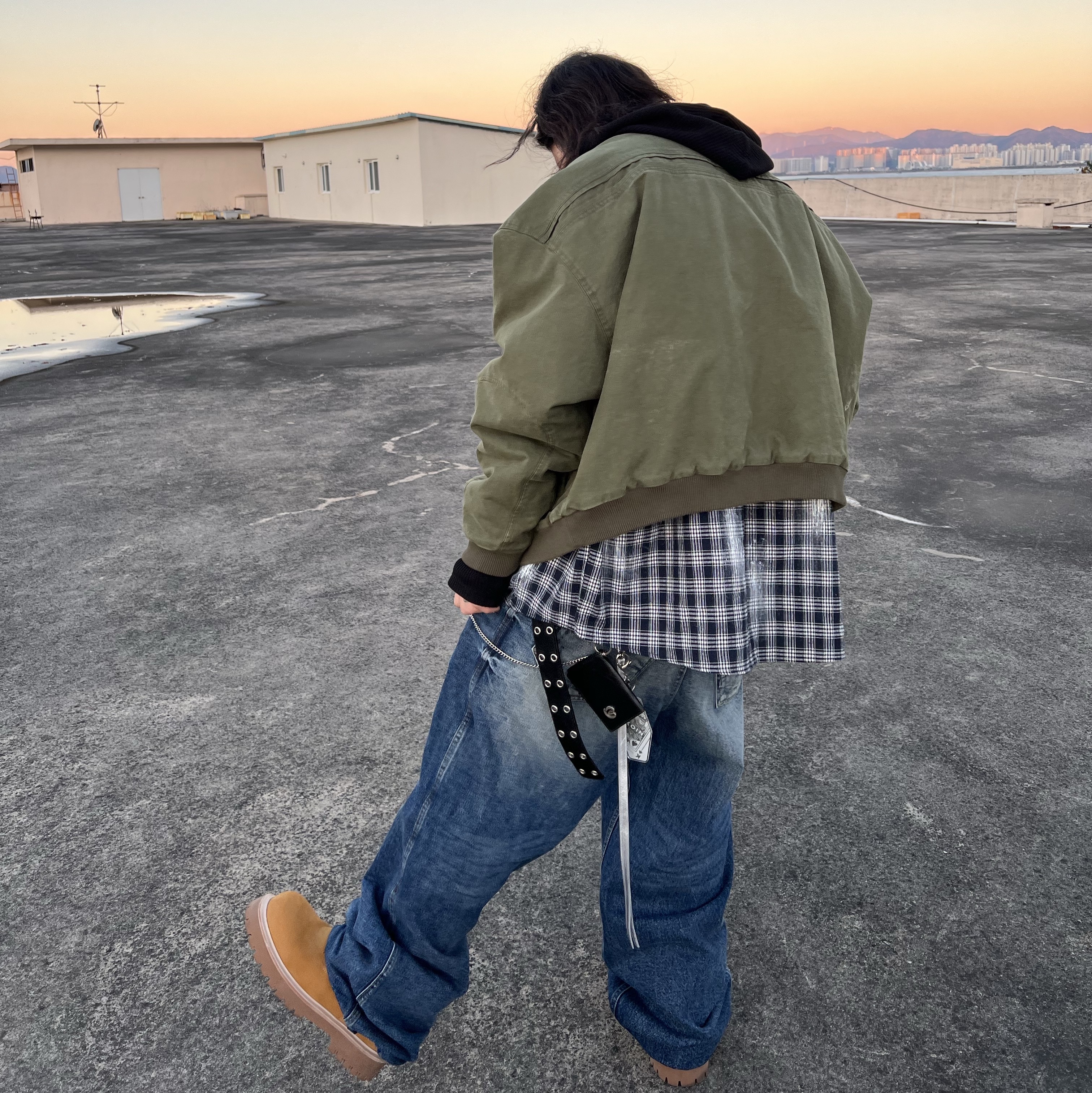 Nonnod Double Pocket Japanese Denim Mid Blue, Nonnod Sulfur Dye Serge Bomber Jacket Vintage Khaki 착용 스타일 - 2