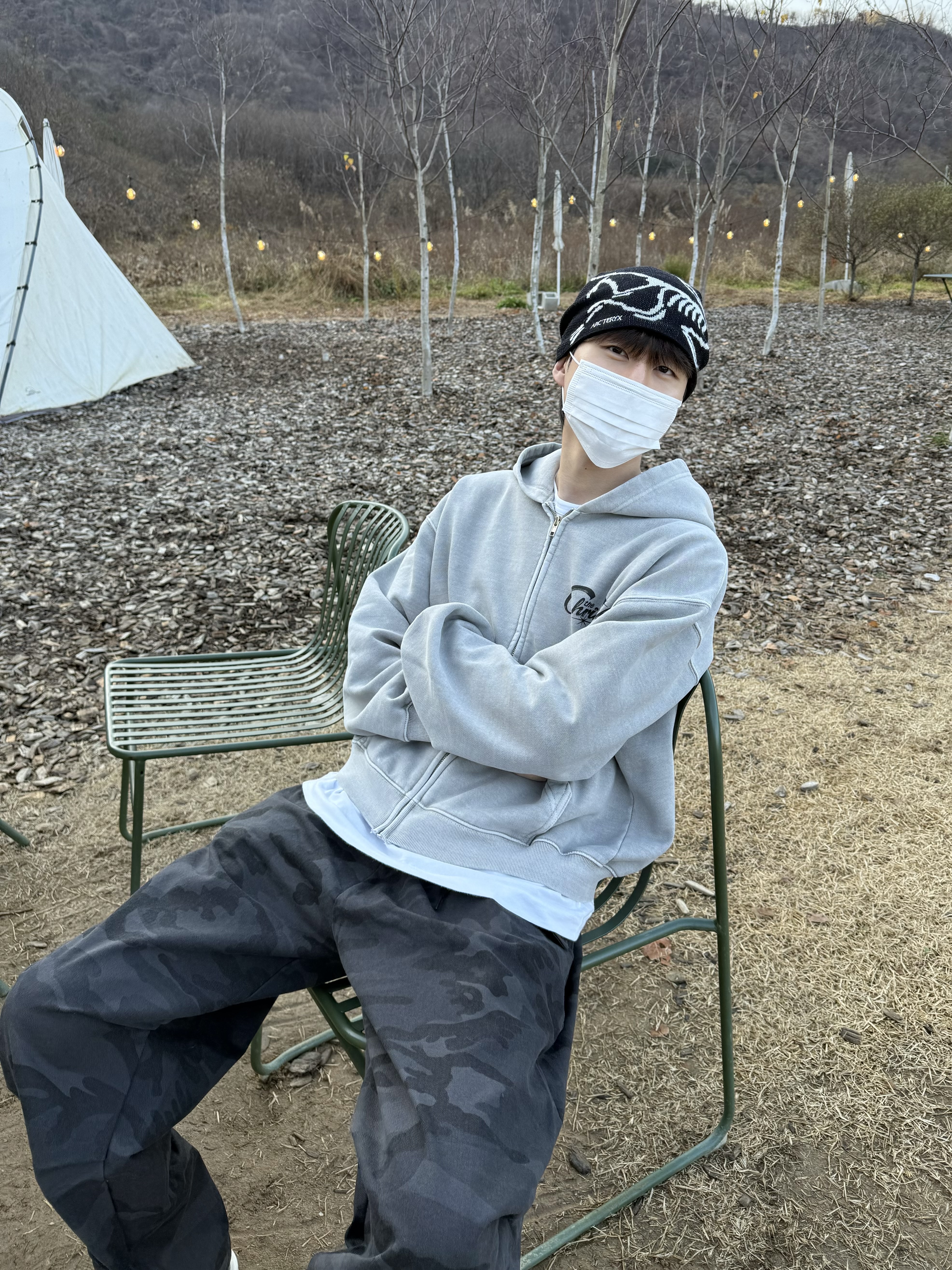 Arc'teryx Bird Head Toque Orca, Converse x Drkshdw Turbowpn Black Cream 착용 스타일 - 2