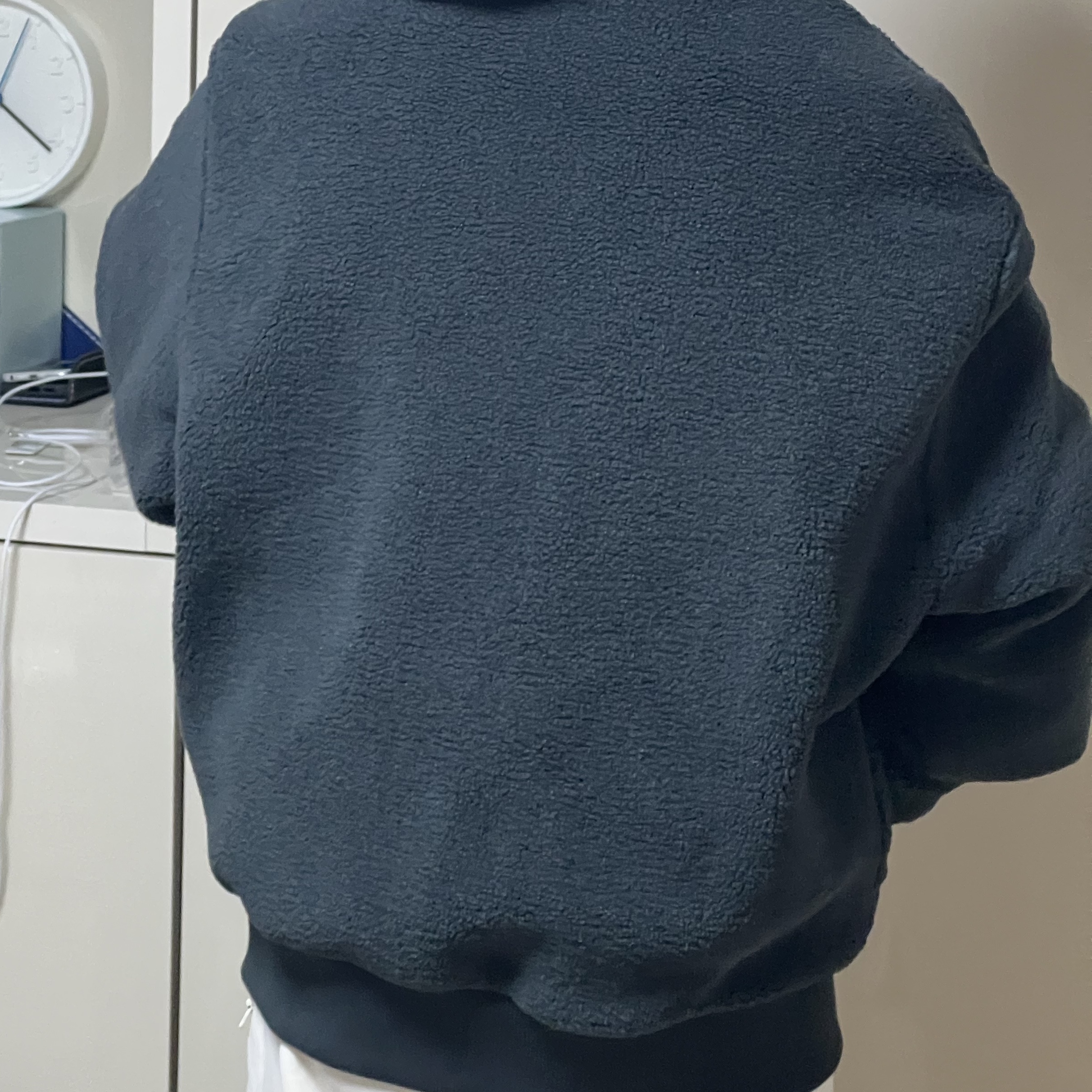 Adidas Reversible Sherapa Bomber Grey - KR Sizing 착용 스타일 - 2