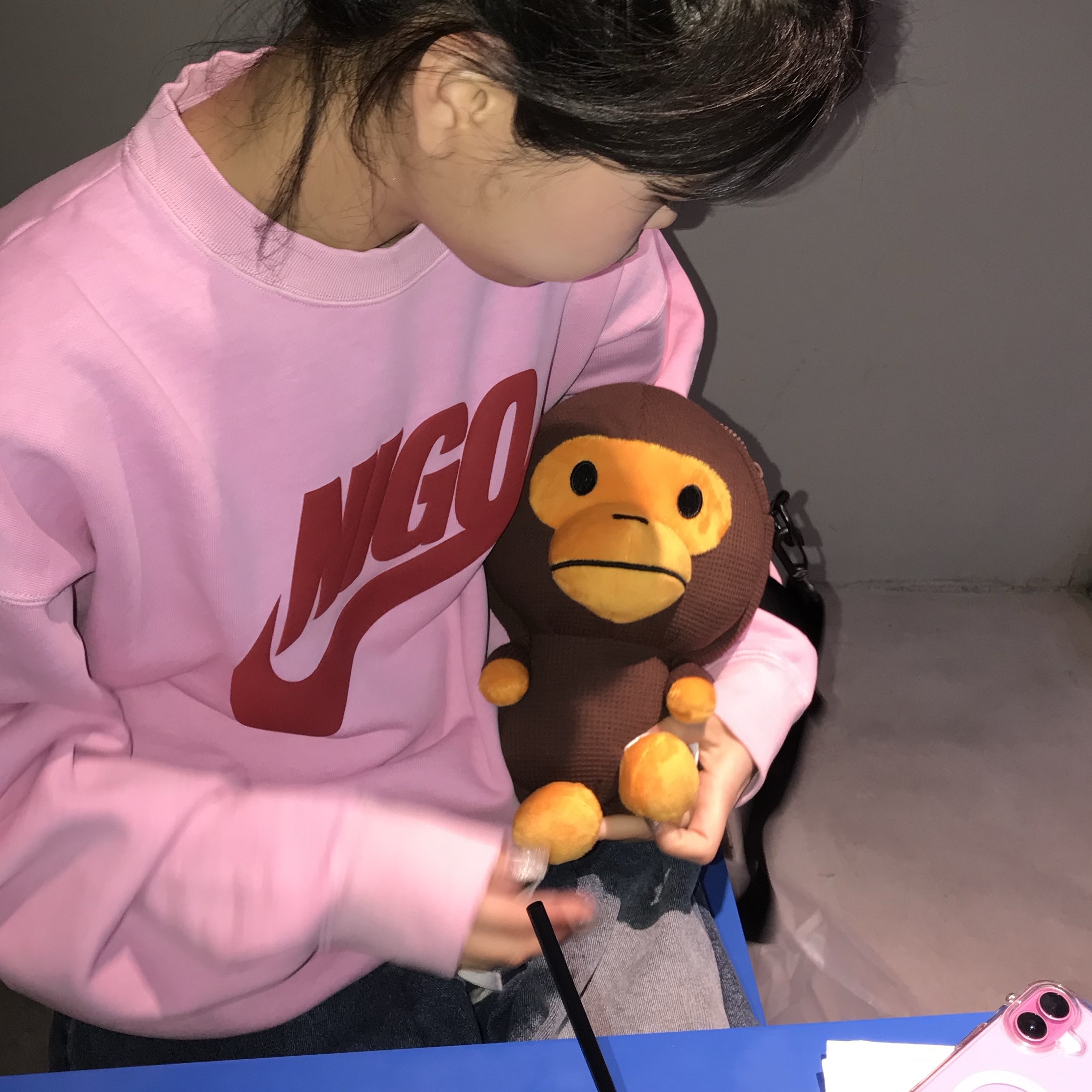 BAPE Baby Milo Plush Cross Bag Brown, Nike x Nigo Fleece Crewneck Sweatshirt Pink Rise (FV5941-621) 착용 스타일