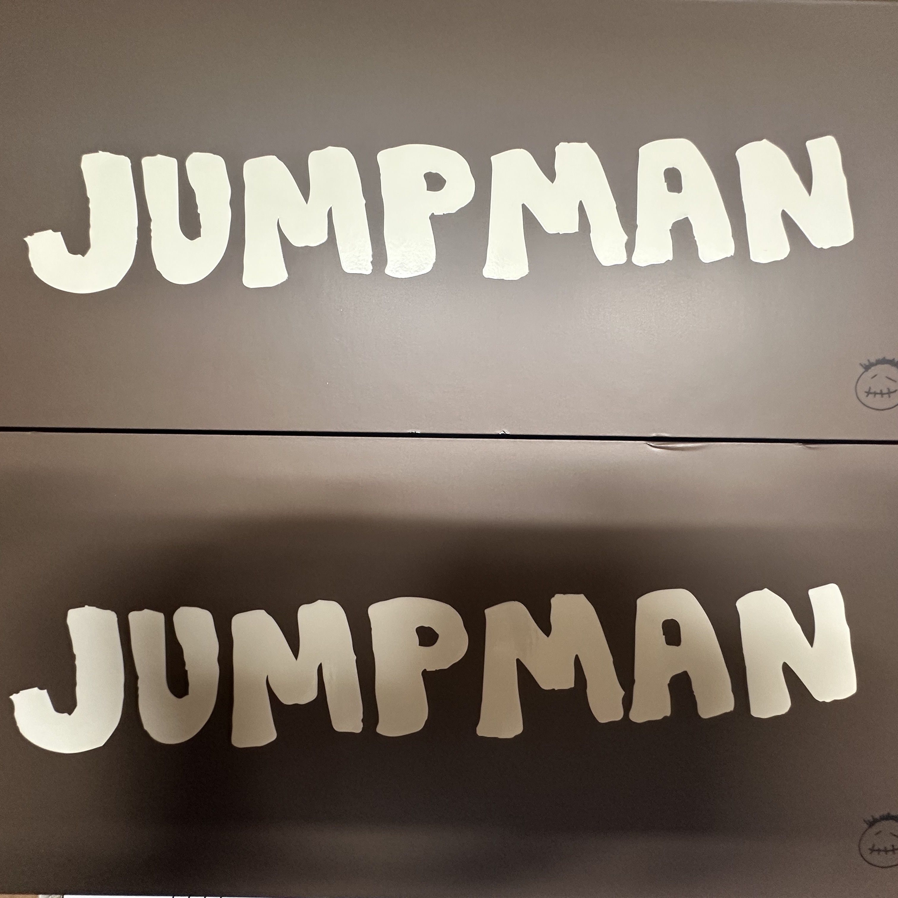 Jordan x Travis Scott Jumpman Jack TR Black and Dark Mocha 착용 스타일 - 2