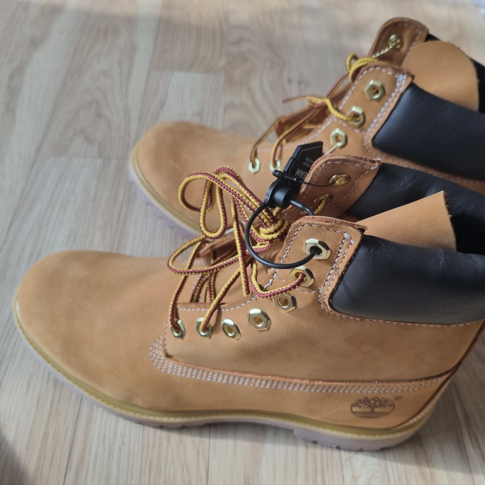 Timberland Premium 6 inch Waterproof Boot Wheat Nubuck - Wide 착용 스타일 - 1
