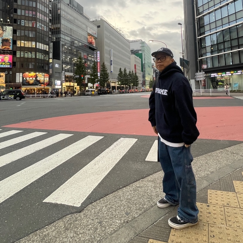 Thisisneverthat x New Era x MLB New York Yankees 9FIFTY Retro Crown Strapback Navy, Supreme Collegiate Hooded Sweatshirt Navy - 24SS 착용 스타일 - 3