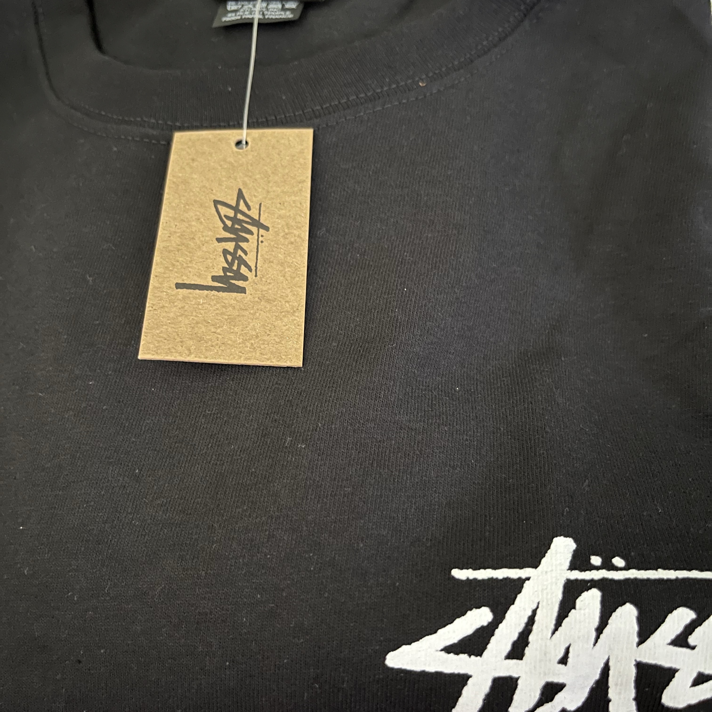 Stussy Basic Stussy T-Shirt Black 2024, 2025, Stussy Stock Honolulu T-Shirt Black 착용 스타일 - 5