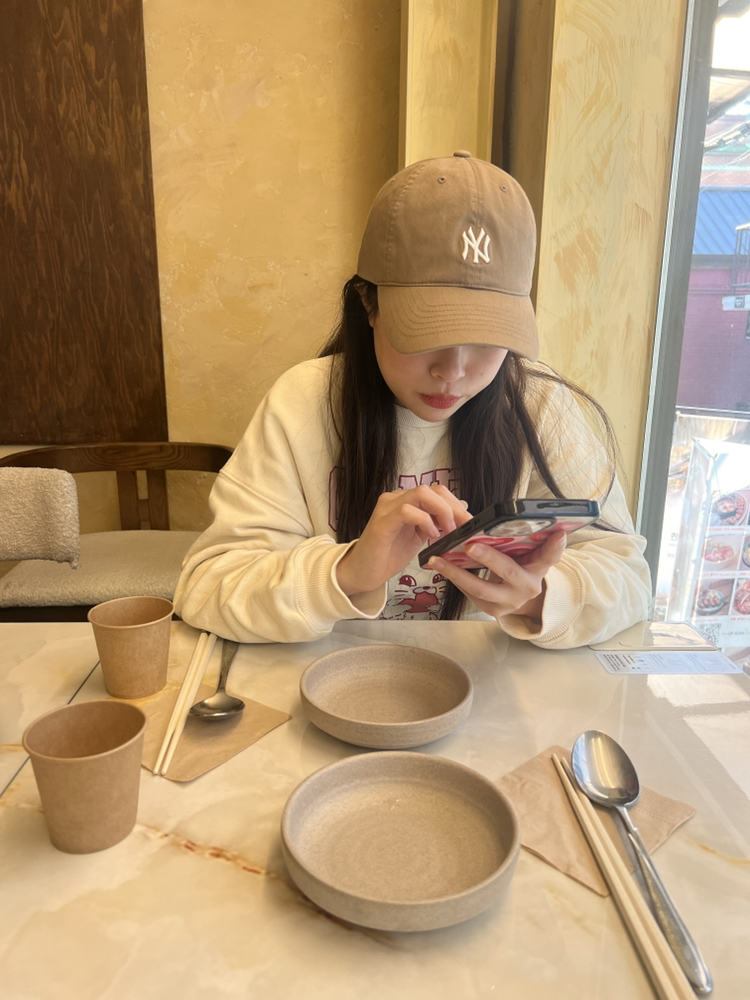 KREAM 프로필 이미지