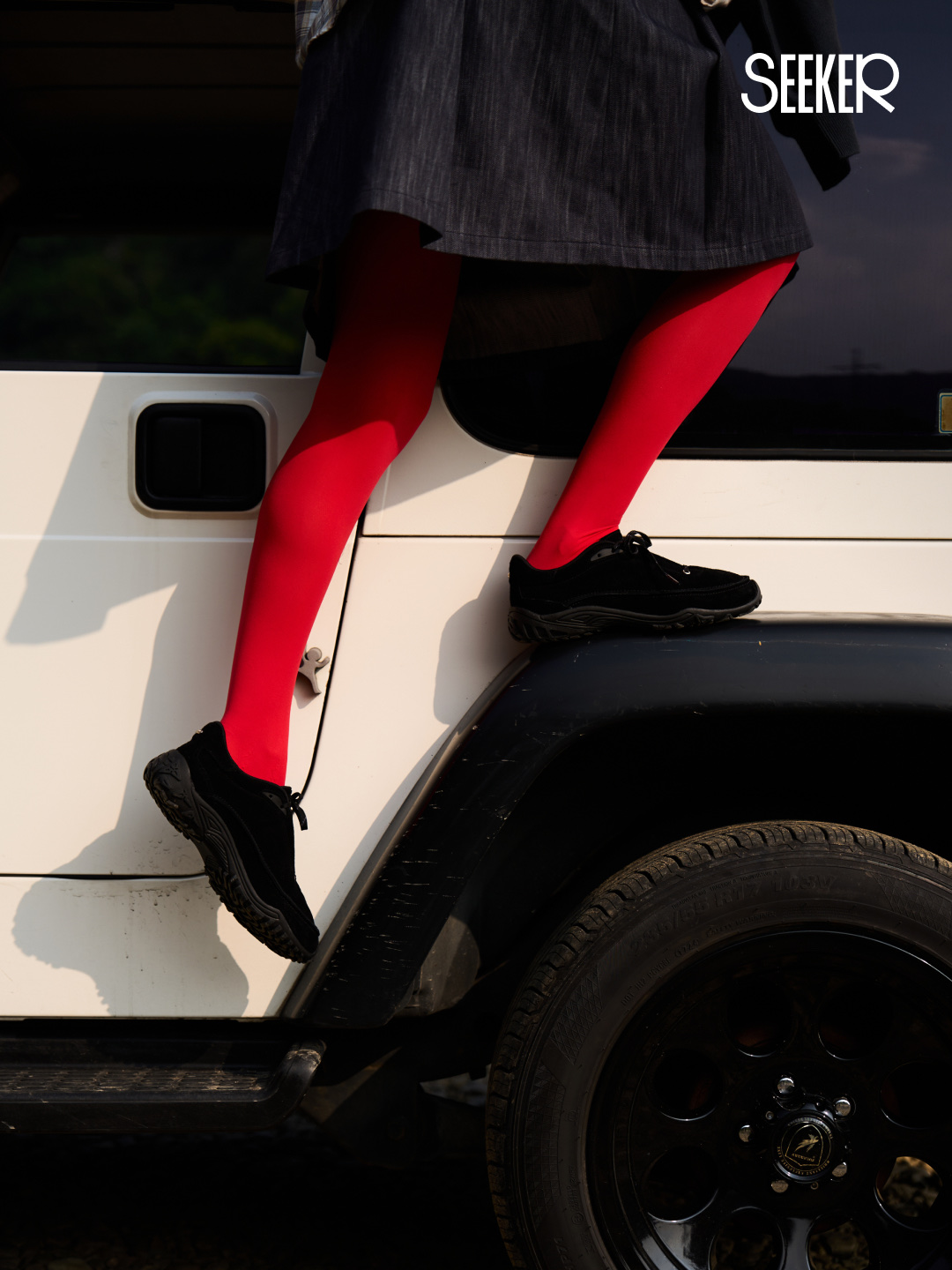 [6% 적립] NegativeThree Folded 2 Long Boots Black, [6% 적립] NegativeThree Vine Ankle Boots Beige 착용 스타일 - 8
