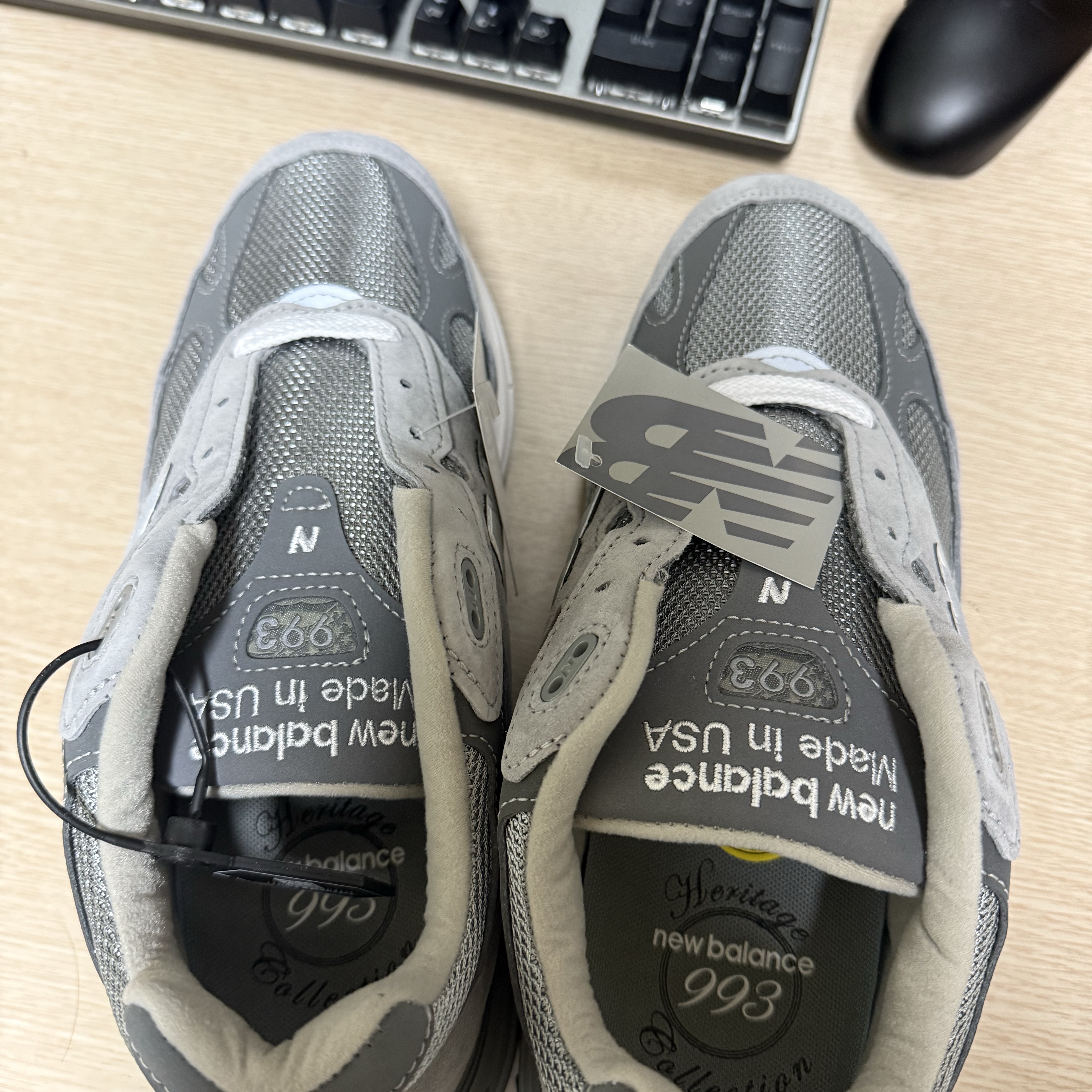 New Balance 993 Made in USA Grey - D Standard 착용 스타일 - 3