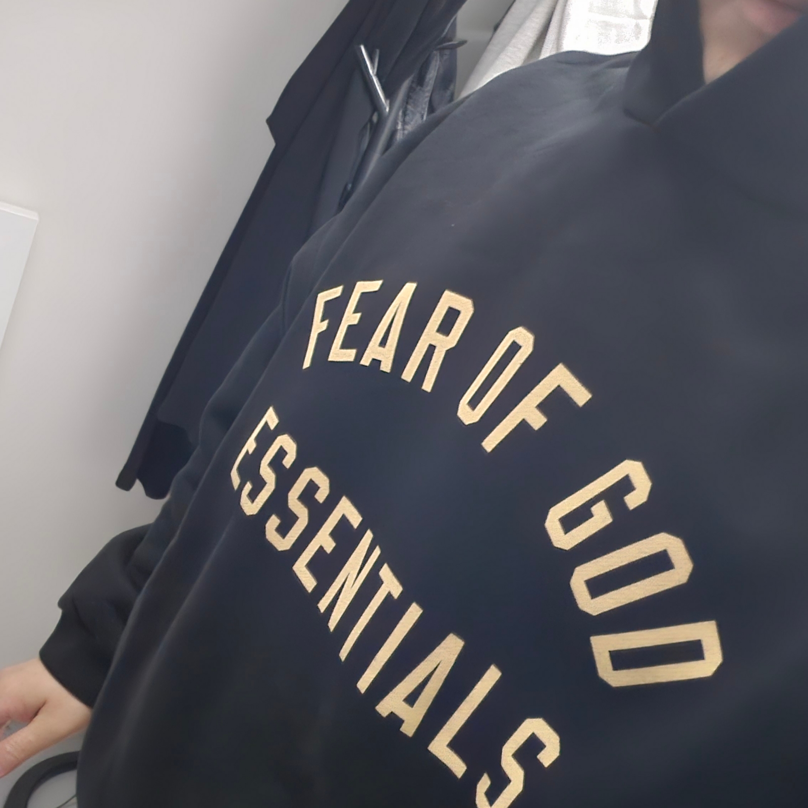 Essentials Fleece Hoodie Black - 24FW 착용 스타일 - 1