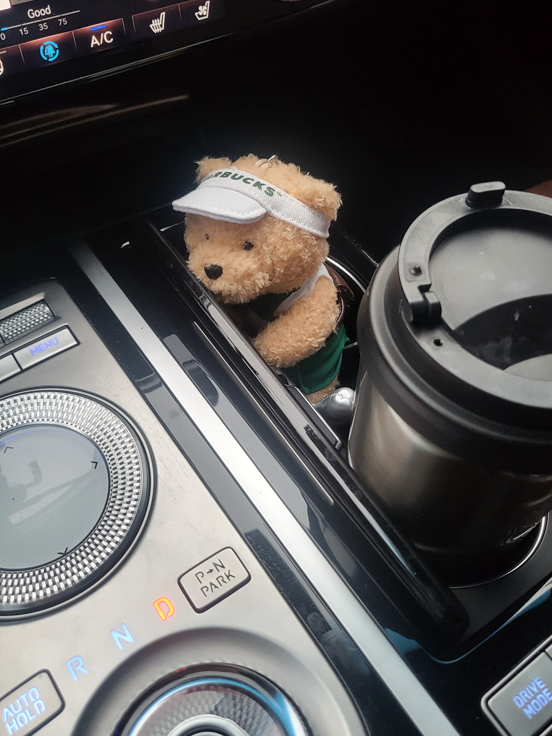 Starbucks Golf Bearista Keychain 착용 스타일