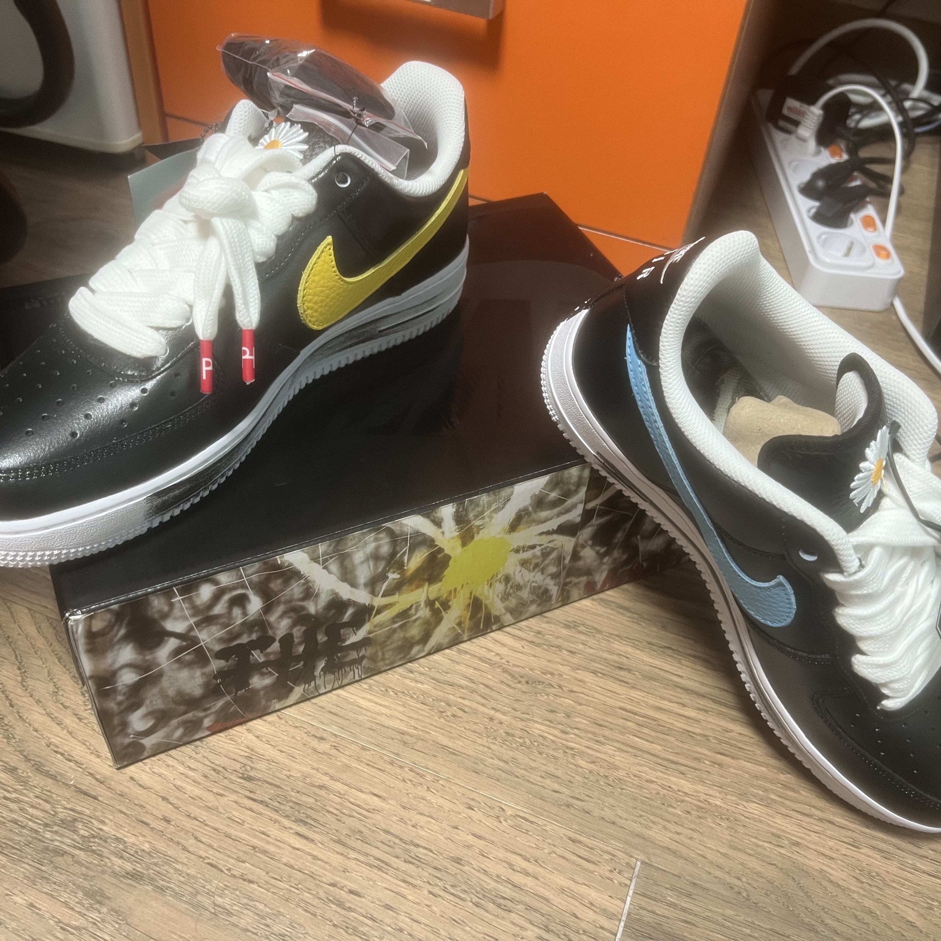 Nike x Peaceminusone Air Force 1 Low Para-Noise 3.0 Black and Multicolor 착용 스타일 - 2