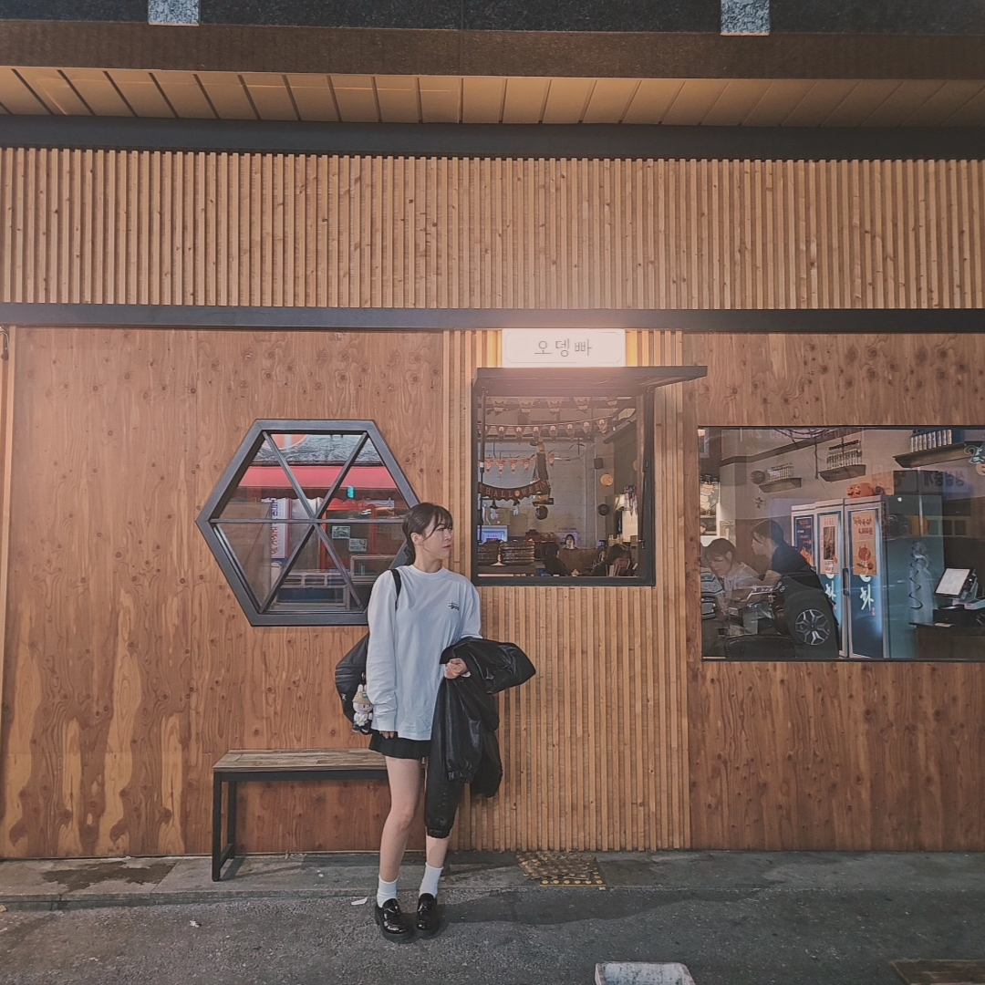 Arc'teryx Heliad 15 Backpack Black, Stussy Basic Stussy LS T-Shirt White 착용 스타일 - 2