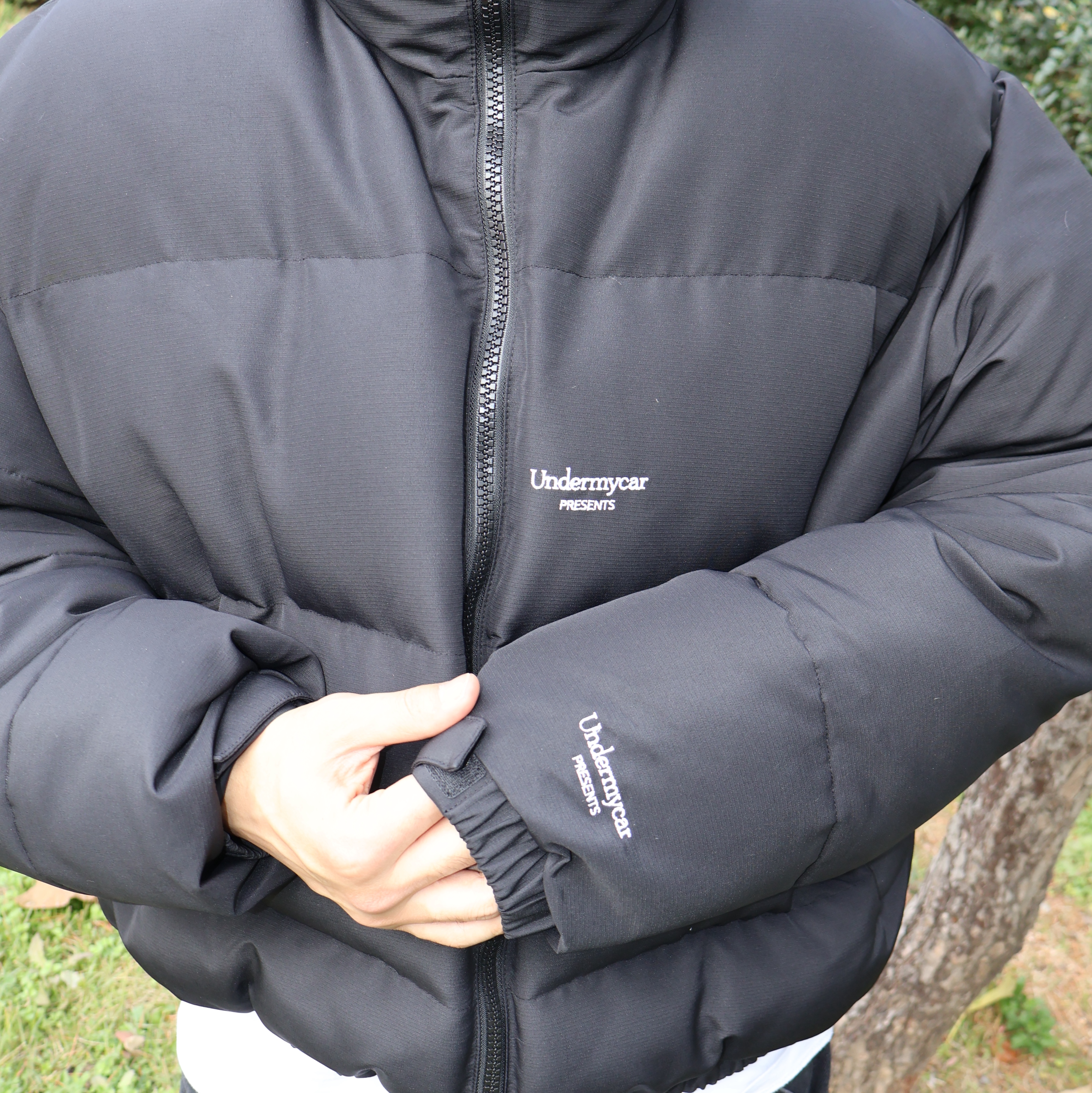 Undermycar Mu.15 Anti Fxxking Logo Play Triple Logo Crop Padding Jacket Black, Socks Up Compression Running Knee Socks Black 착용 스타일 - 10