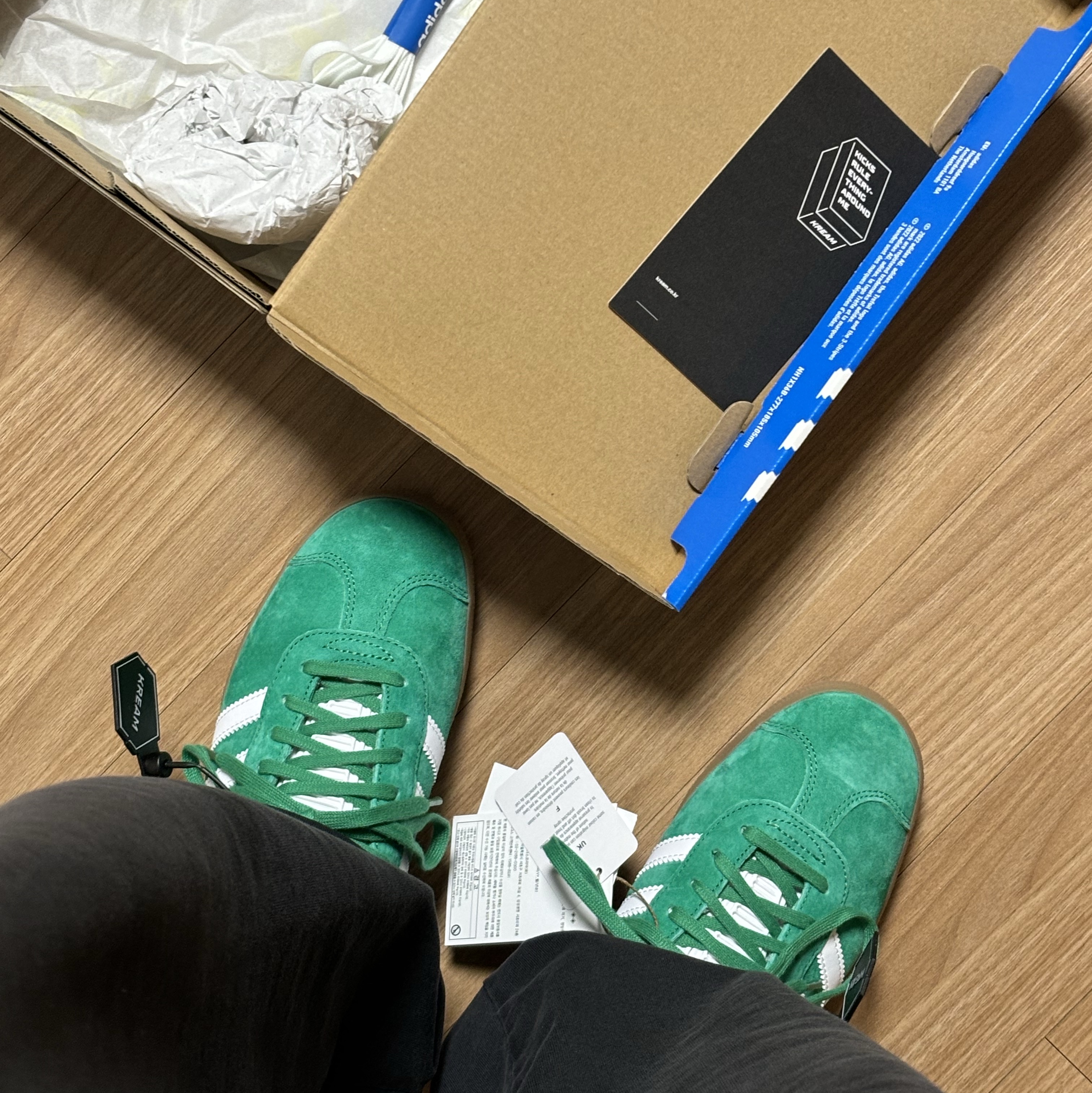 Adidas Gazelle Court Green Cloud White 착용 스타일 - 2