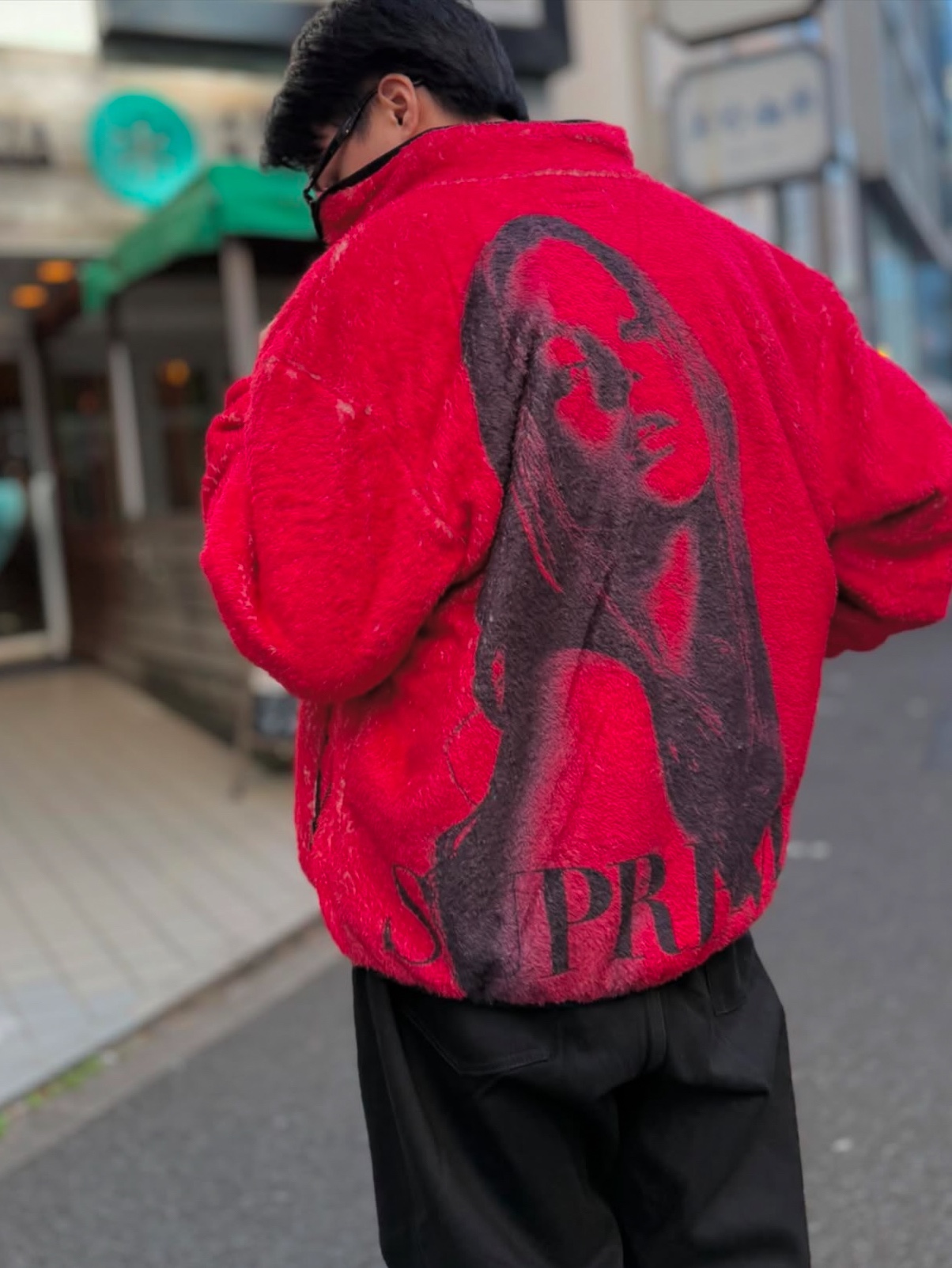 Supreme x Kate Moss Fleece Jacket Natural - 24FW 착용 스타일 - 3