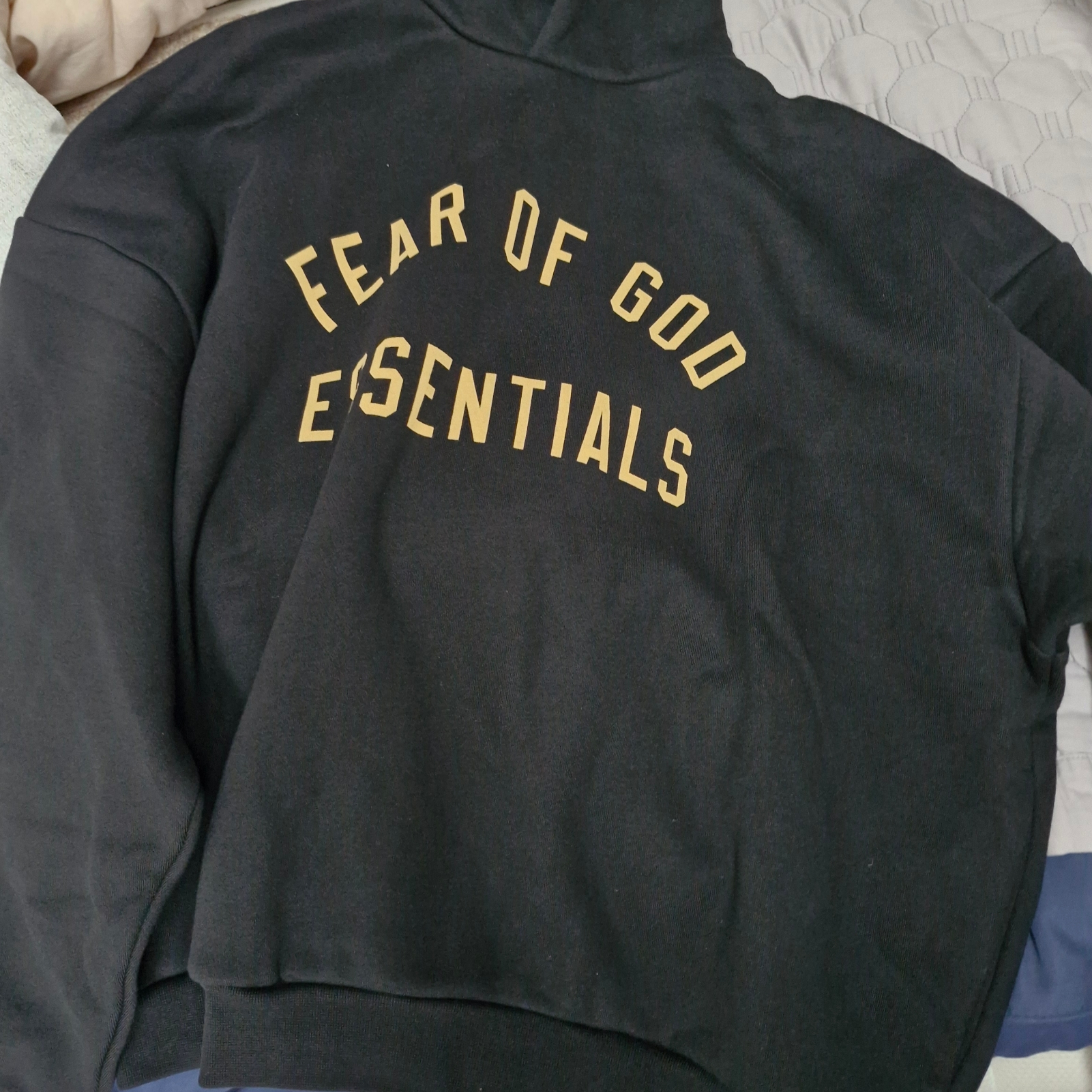 Essentials Fleece Hoodie Black - 24FW 착용 스타일 - 2