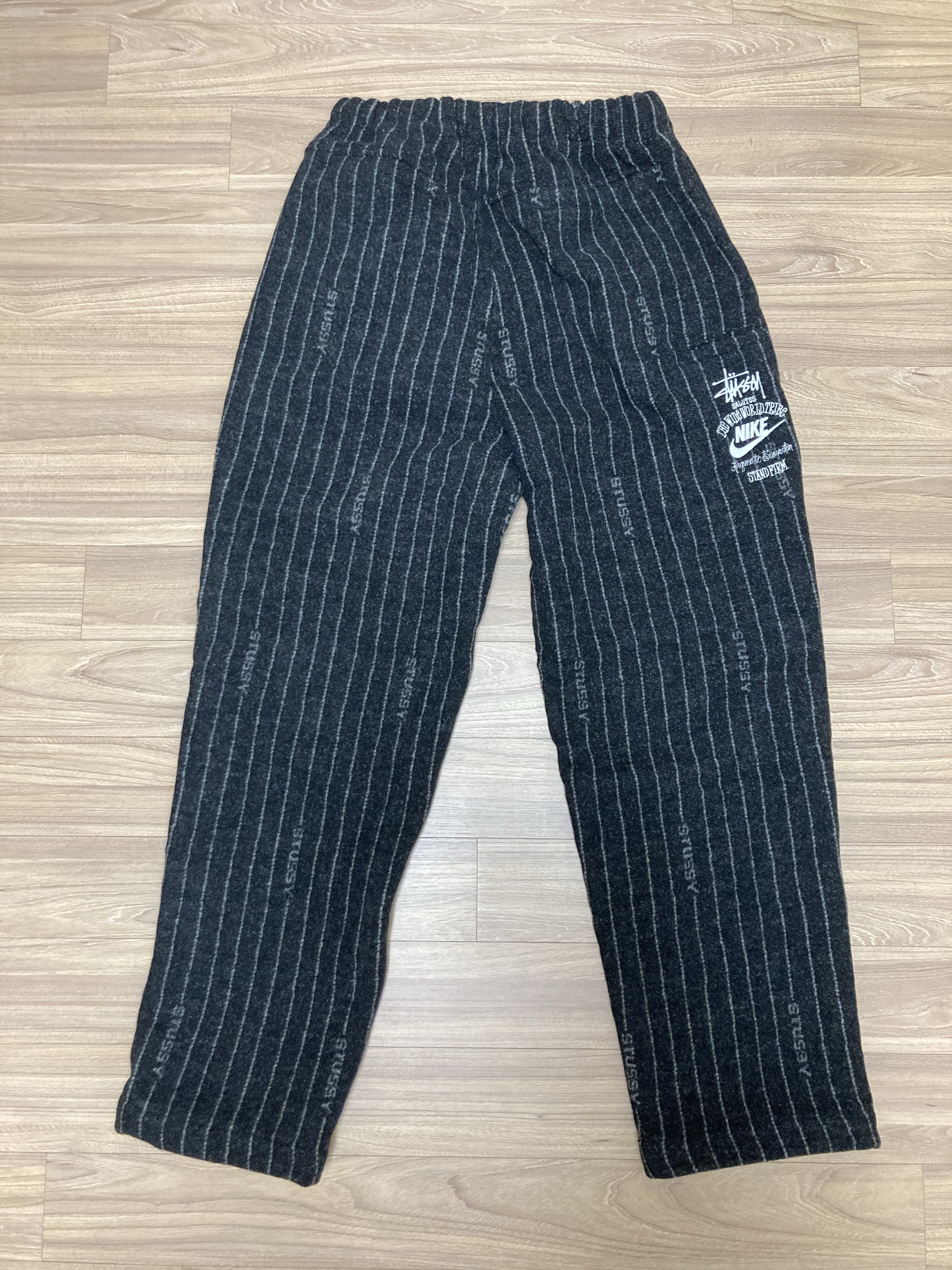 Nike x Stussy NRG Striped Wool Pants Black (DR4021-010) 착용 스타일 - 1
