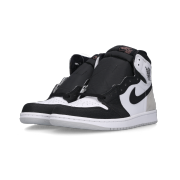 Jordan 1 Retro High OG Bleached Coral