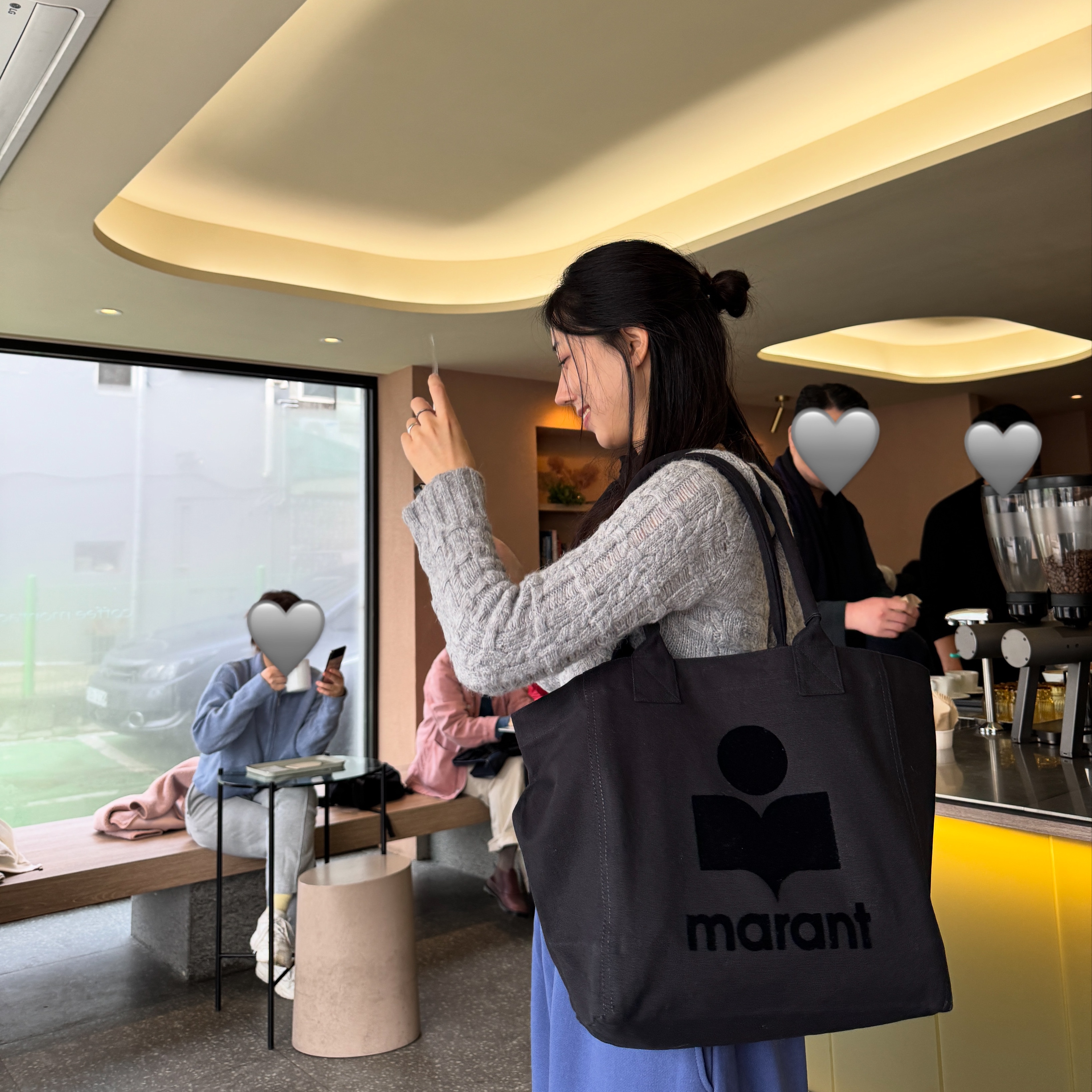 Isabel Marant Yenky Canvas Bag Black, Isabel Marant Small Yenky Logo Tote Bag Black 착용 스타일