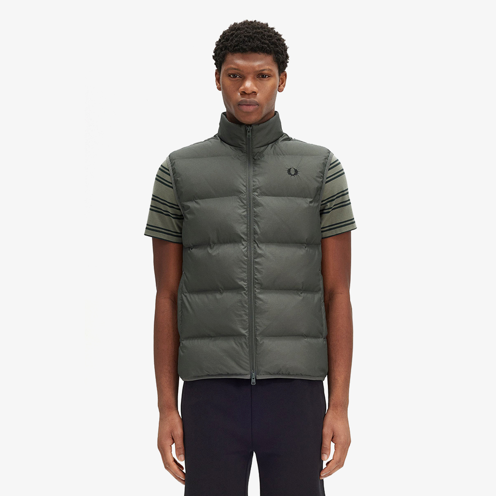 프레드페리 인슐레이티드 베스트 필드그린(Fred Perry Insulated Gilet Field Green) - 2