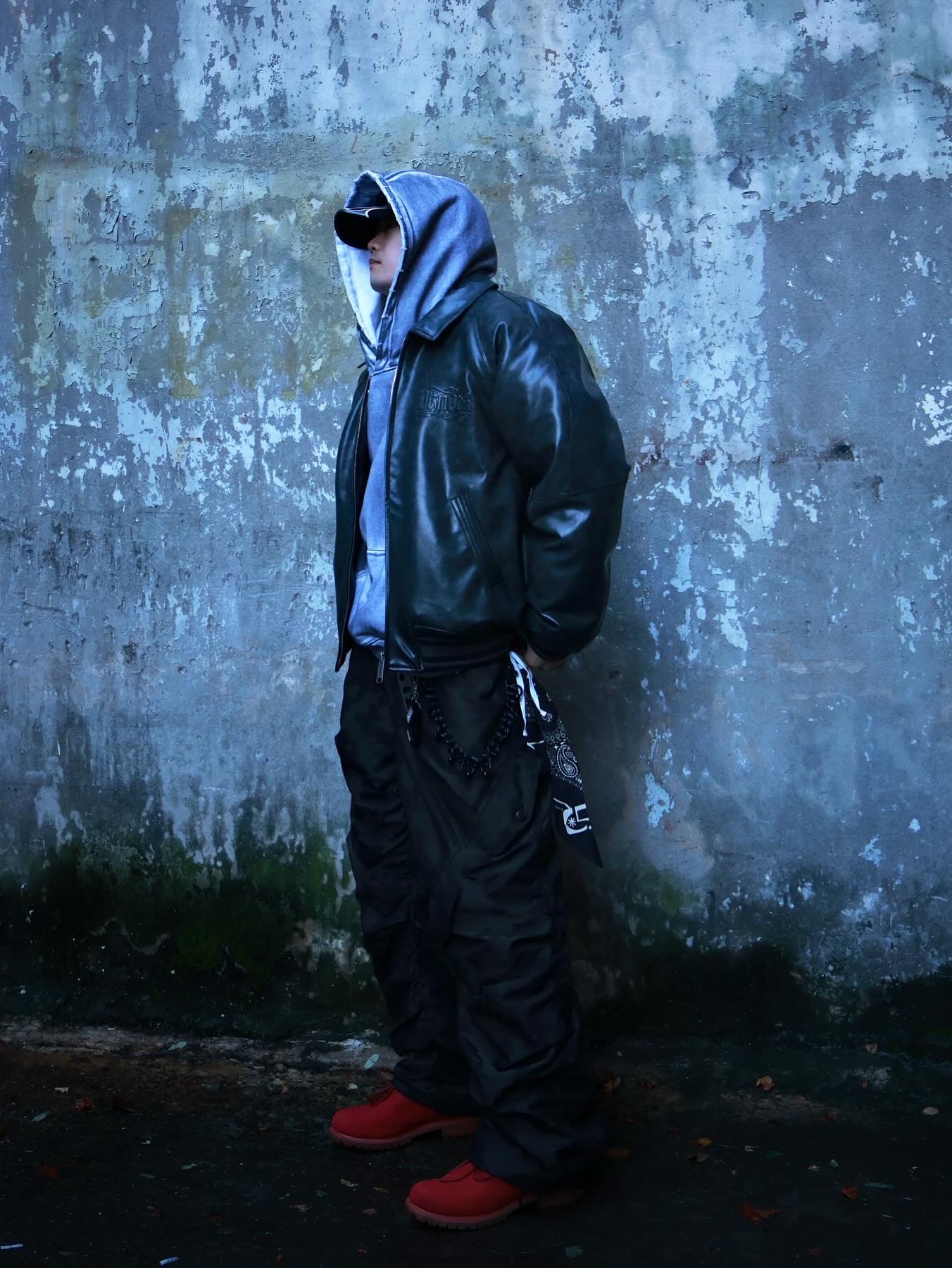 Yeezy Gap Engineered By Balenciaga Flame Cap Black, Timberland Premium 6 inch Waterproof Boot Red - Wide 착용 스타일 - 2
