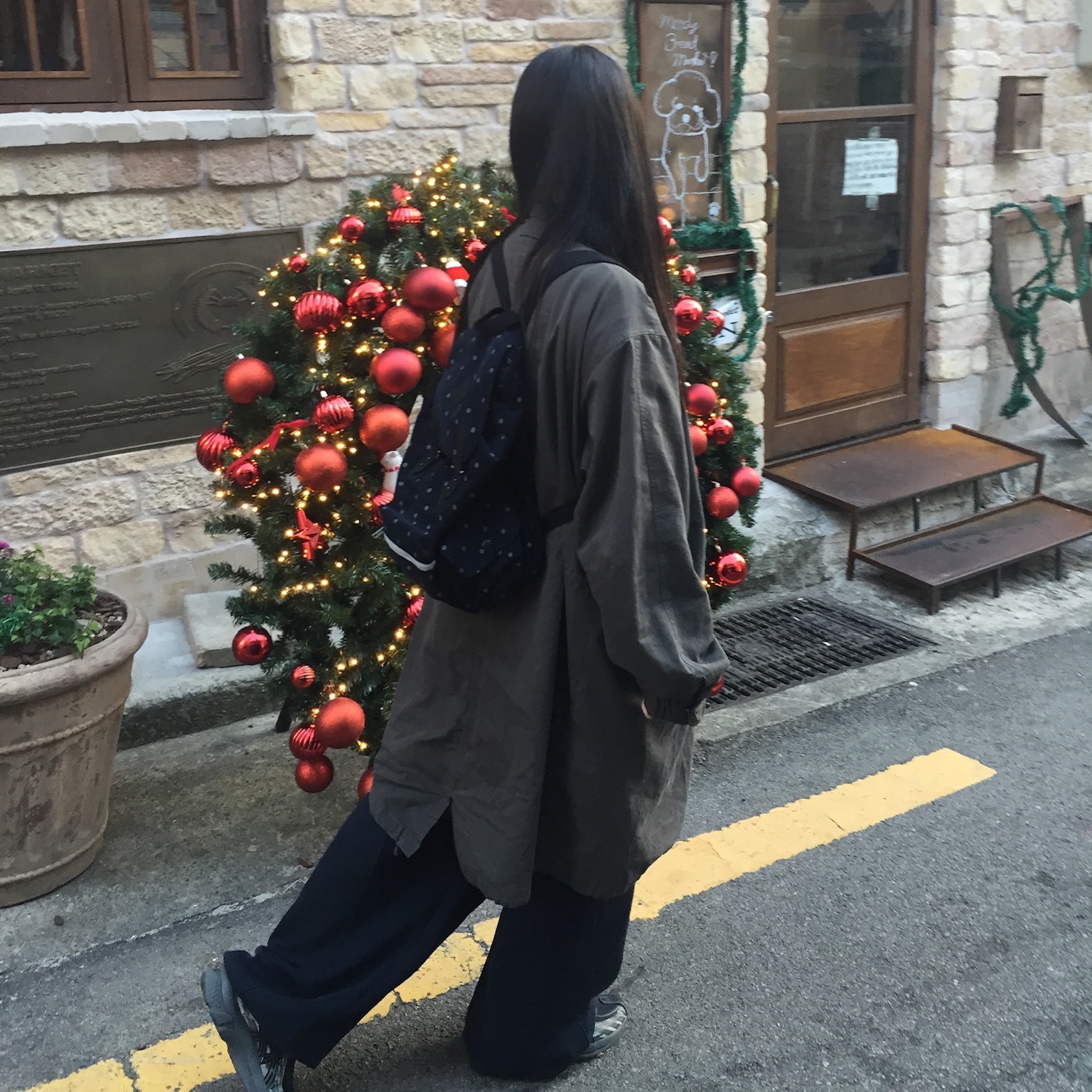 Hatchingroom Mods Parka Washed Mud Brown 착용 스타일 - 1