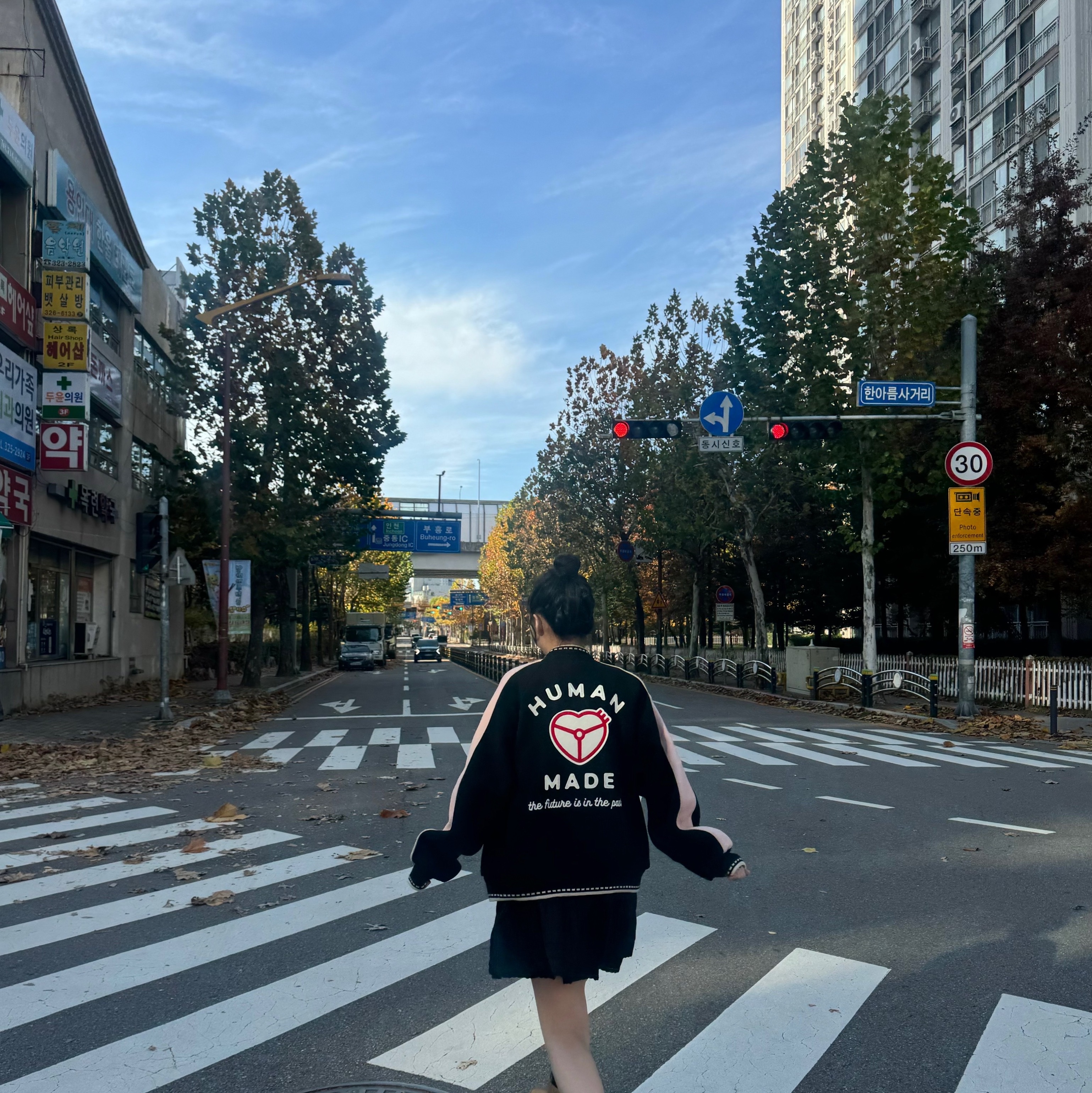 Human Made Car Club Jacket Black 착용 스타일 - 3