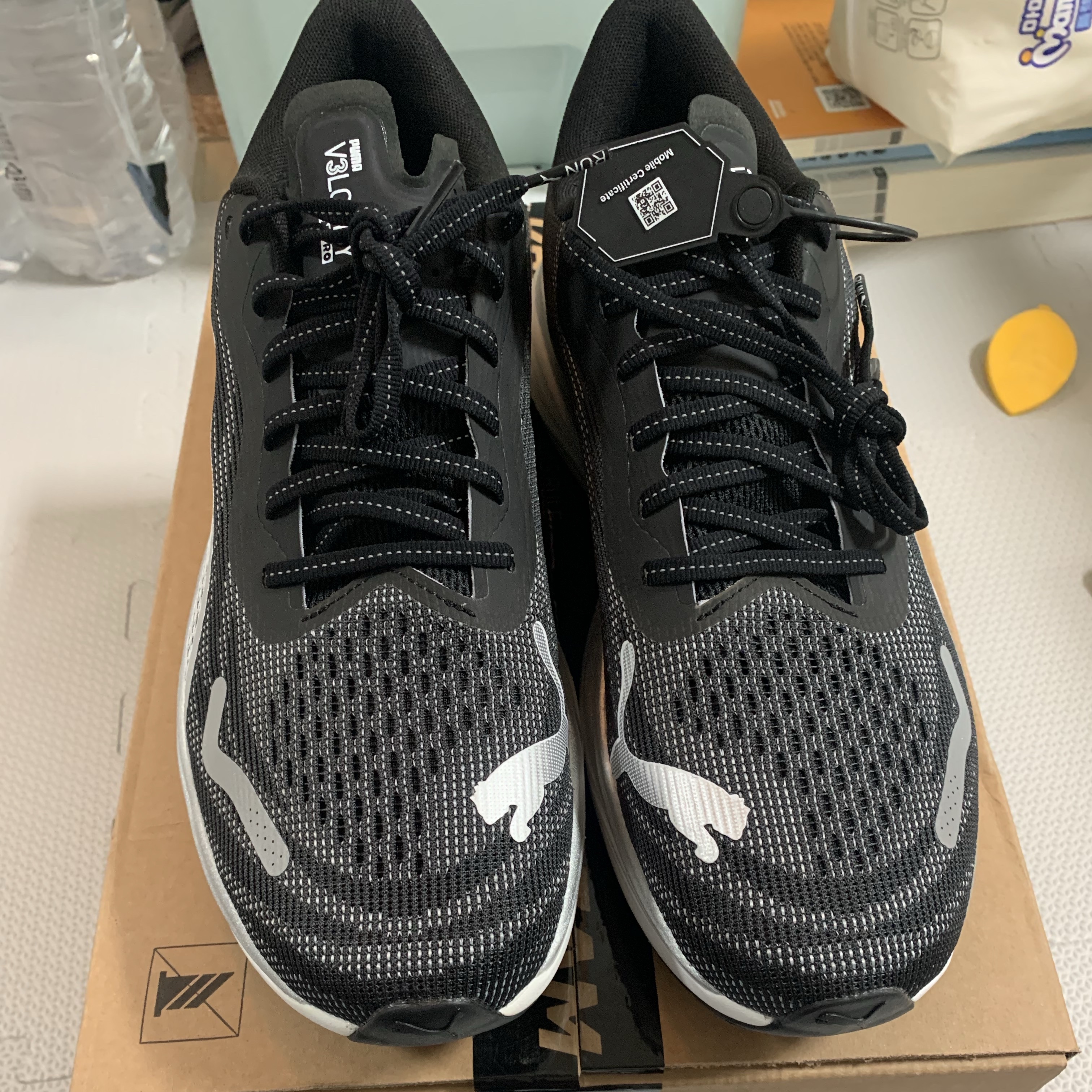 Puma Velocity Nitro 3 Black White Silver 착용 스타일
