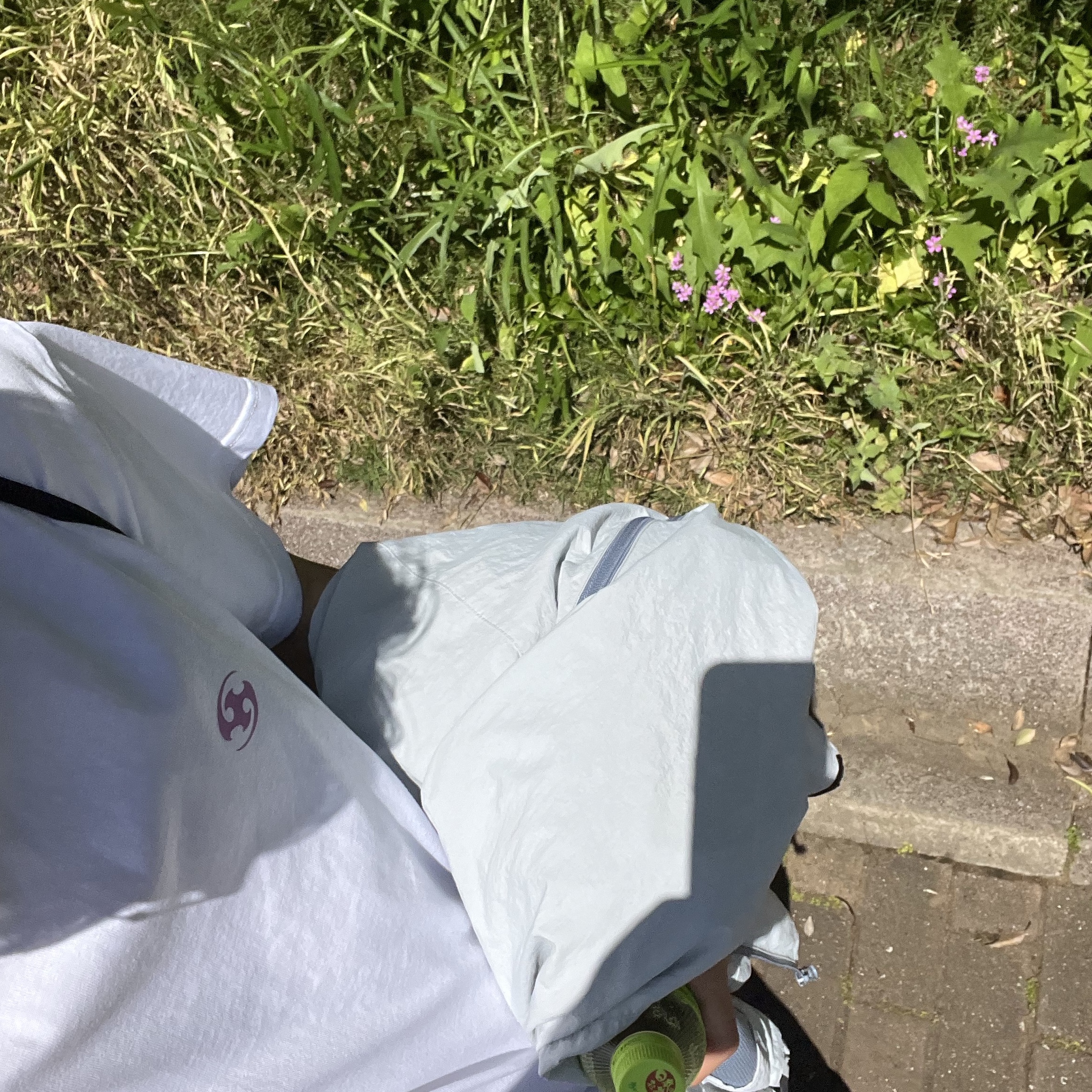 Sansan Gear Logo T-Shirt White - 24SS 착용 스타일