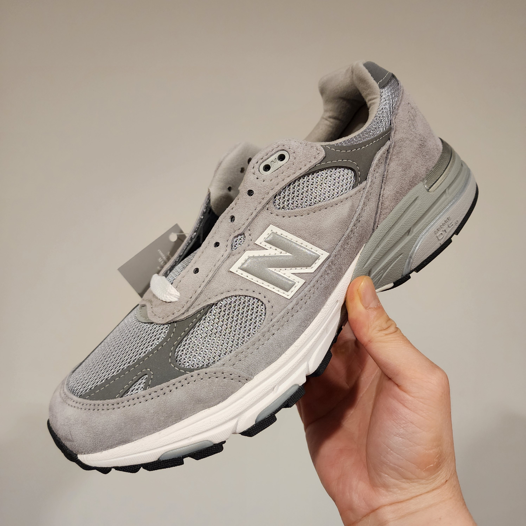 New Balance 993 Made in USA Grey - D Standard 착용 스타일 - 1