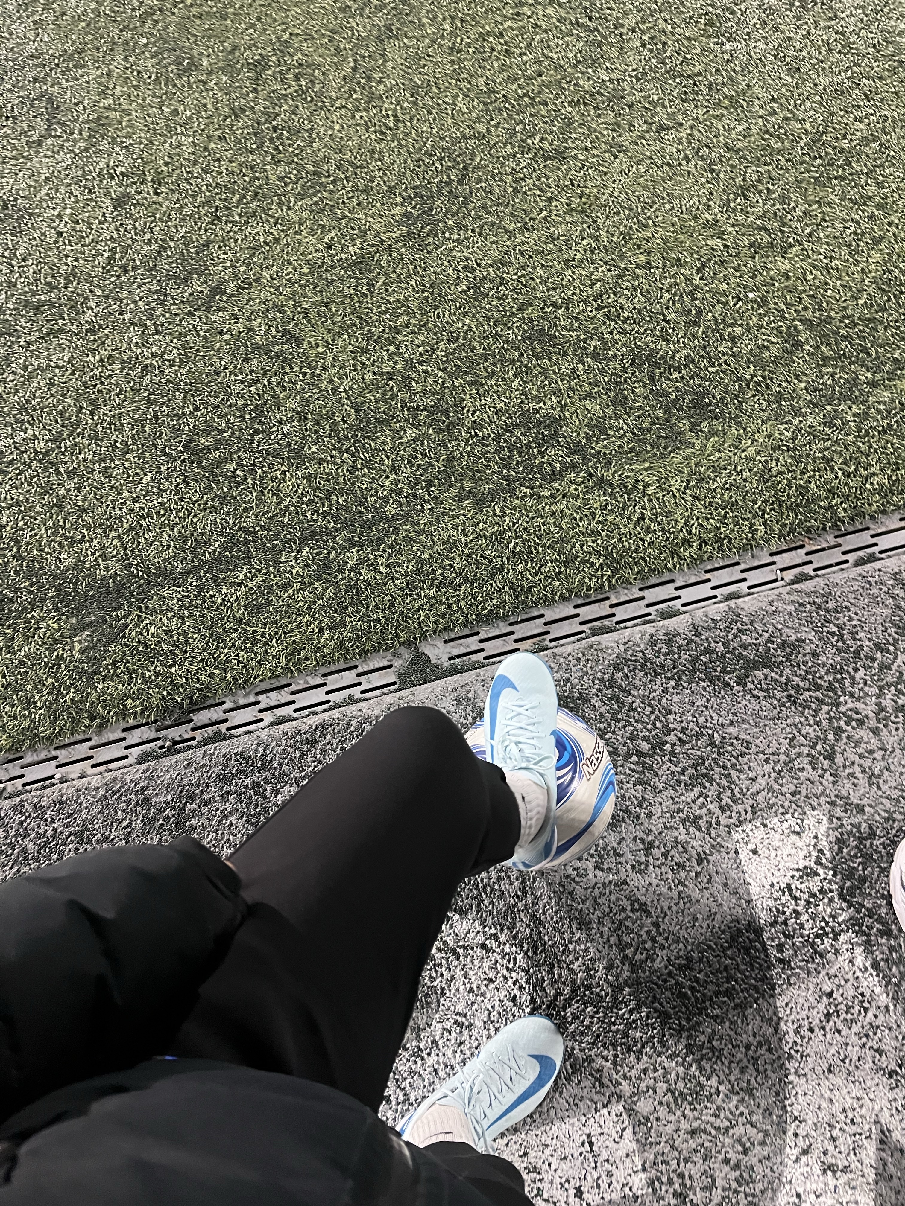 Nike Mercurial Vapor 16 Pro TF Glacier Blue Blue Orbit 착용 스타일 - 4