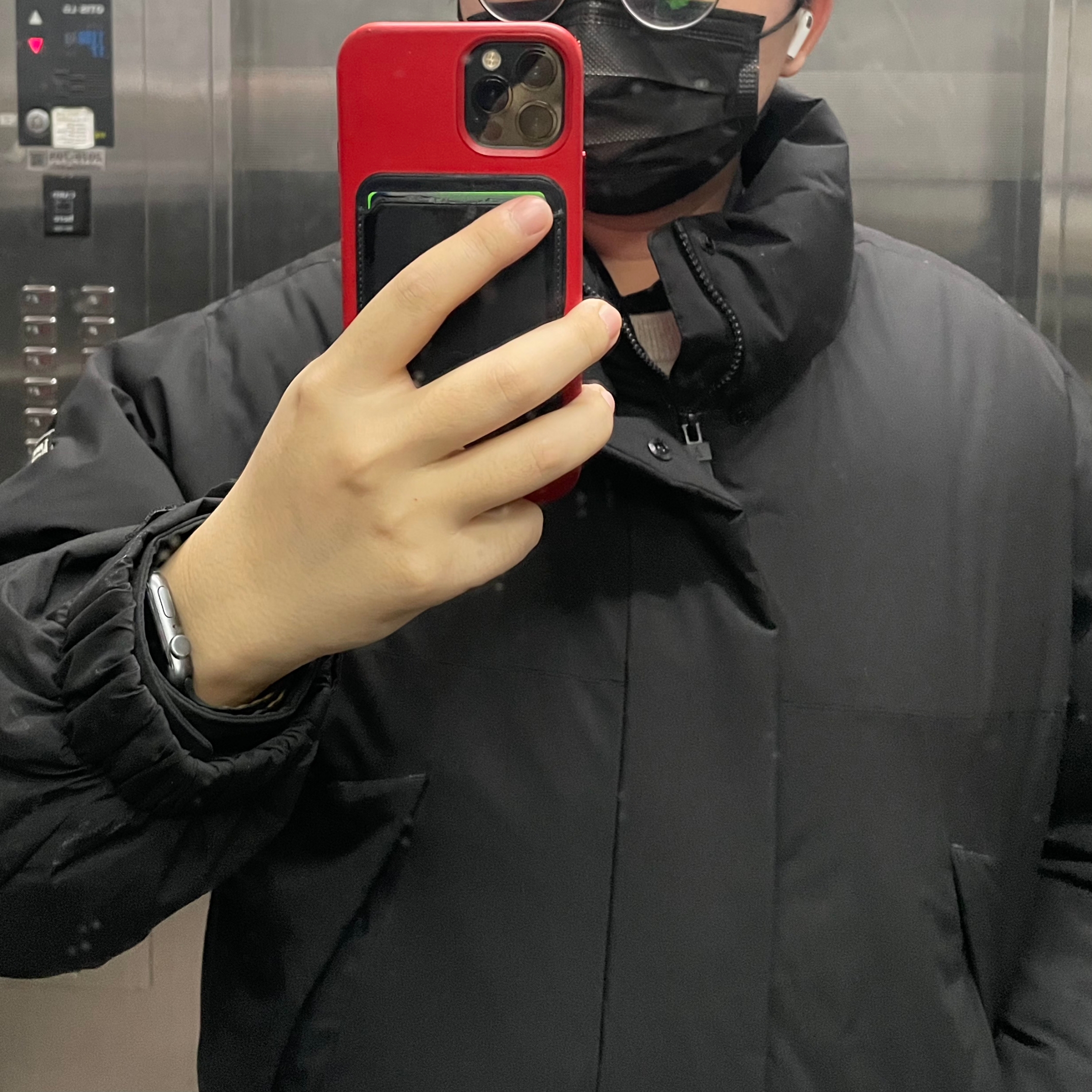 Musinsa Standard Daily Puffer Short Padding Jacket Black, Apple Airpods 3rd Gen with MagSafe Charging Case (Korean Ver.) 착용 스타일