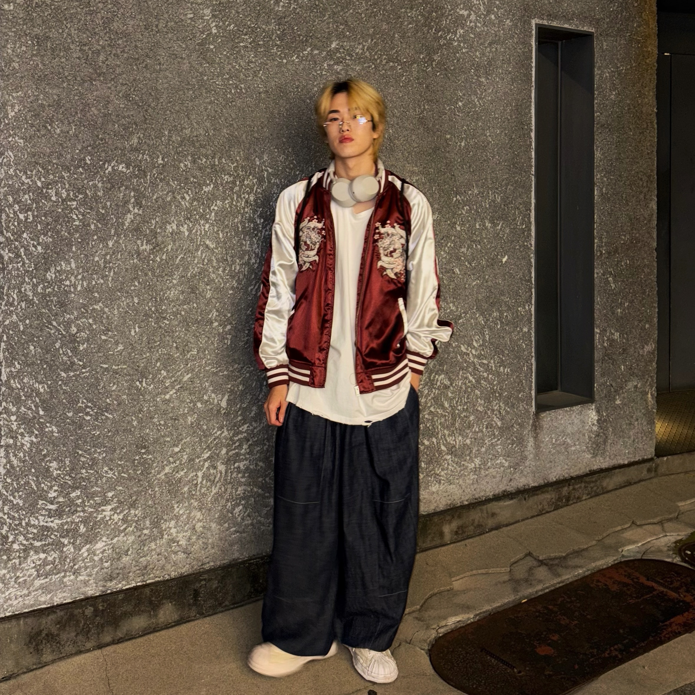 Maison Mihara Yasuhiro Blakey OG Sole Canvas Low-top Sneakers White, Sony WH-1000XM5 Silver (Korean Ver.) 착용 스타일 - 5