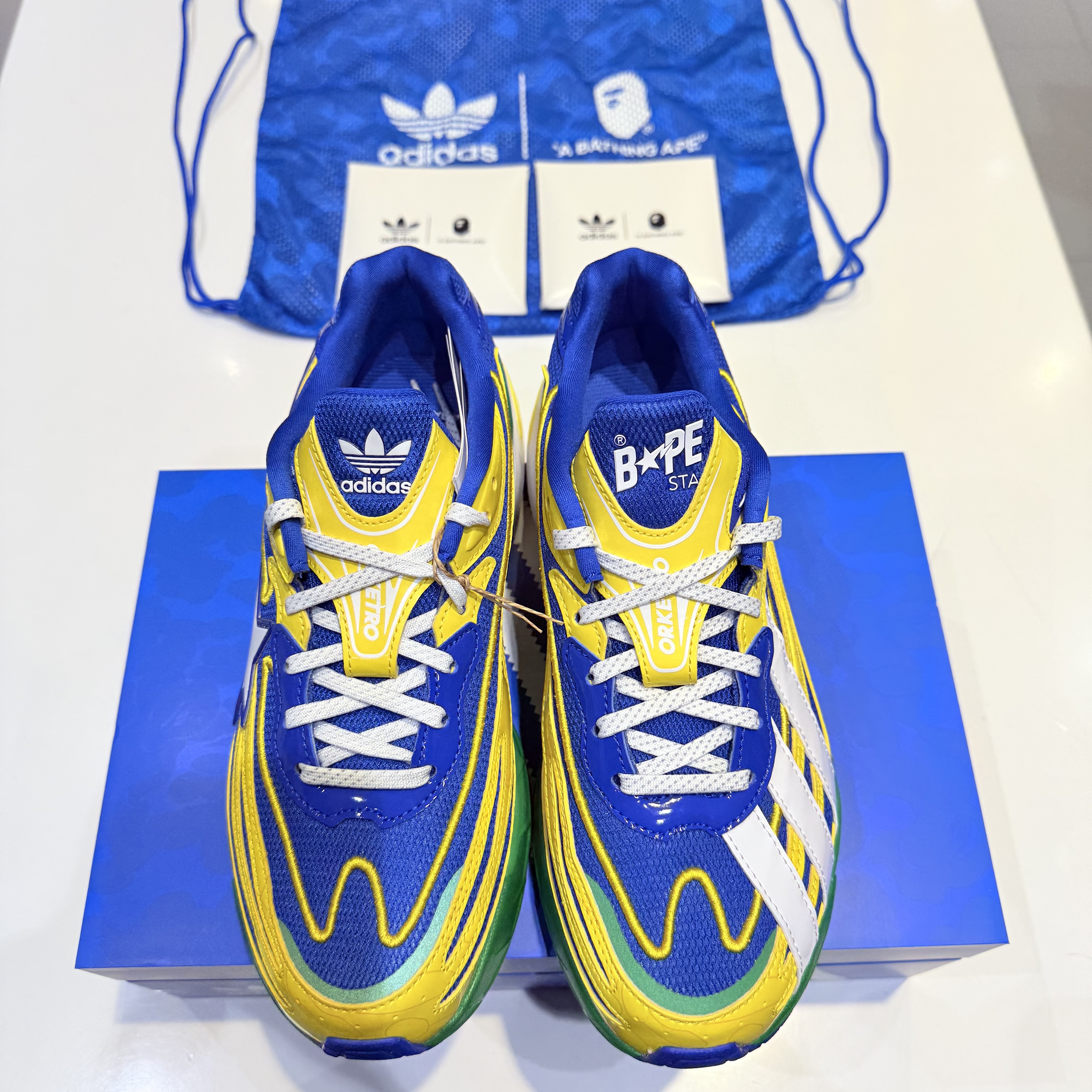 Adidas x BAPE Orketro Green Power Blue 착용 스타일 - 1