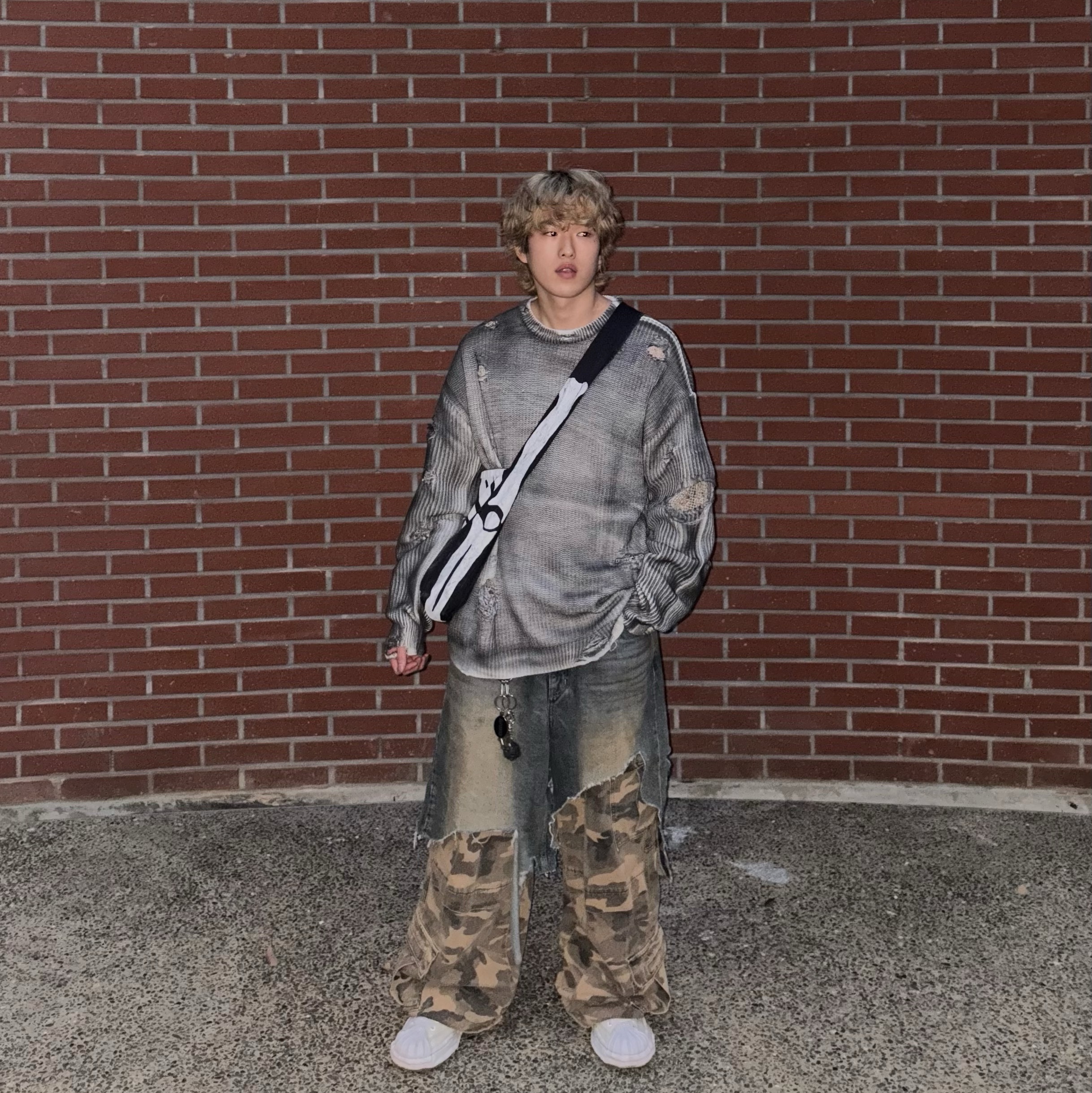 Kapital 14 oz. Denim Bone Print Book Bag Black, Project G/R Layered Cargo Denim Pants Blue Camo 착용 스타일 - 5