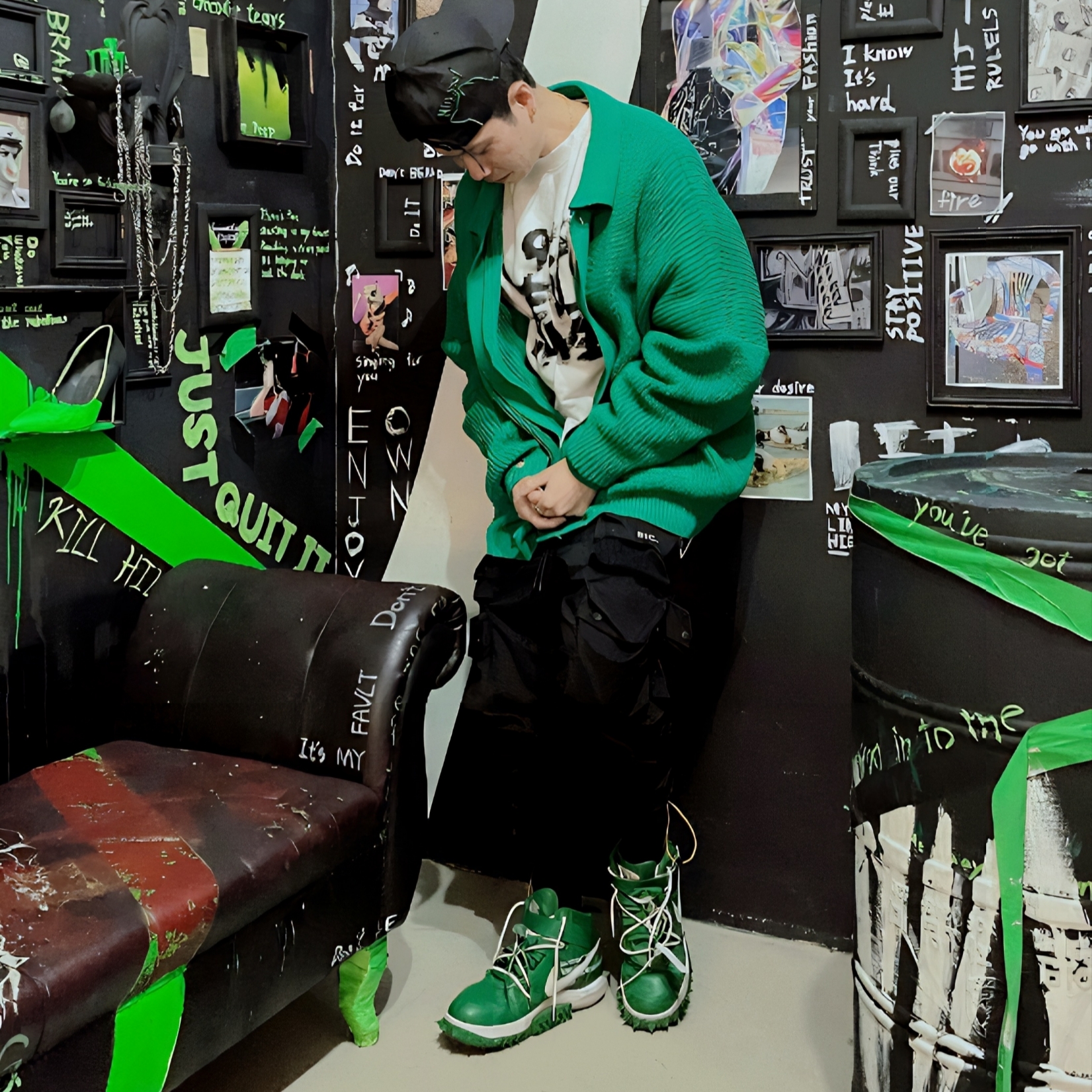 Nike x Off-White Air Force 1 Mid SP Leather Pine Green 착용 스타일