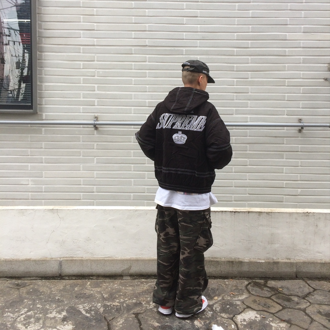 Supreme Mitchell & Ness Twill Stadium Jacket Black - 24FW 착용 스타일