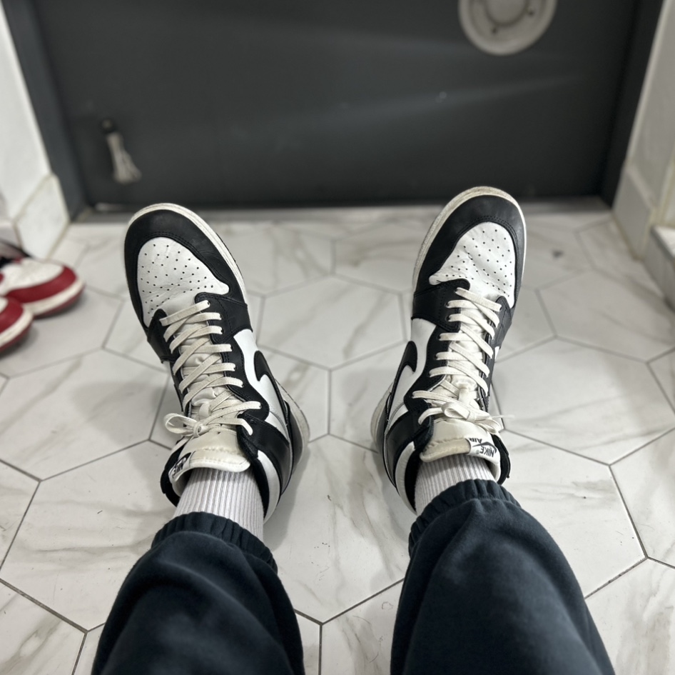 Jordan 1 High 85 Black White 착용 스타일 - 1
