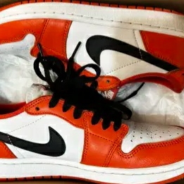 Jordan 1 Low OG Starfish 착용 스타일