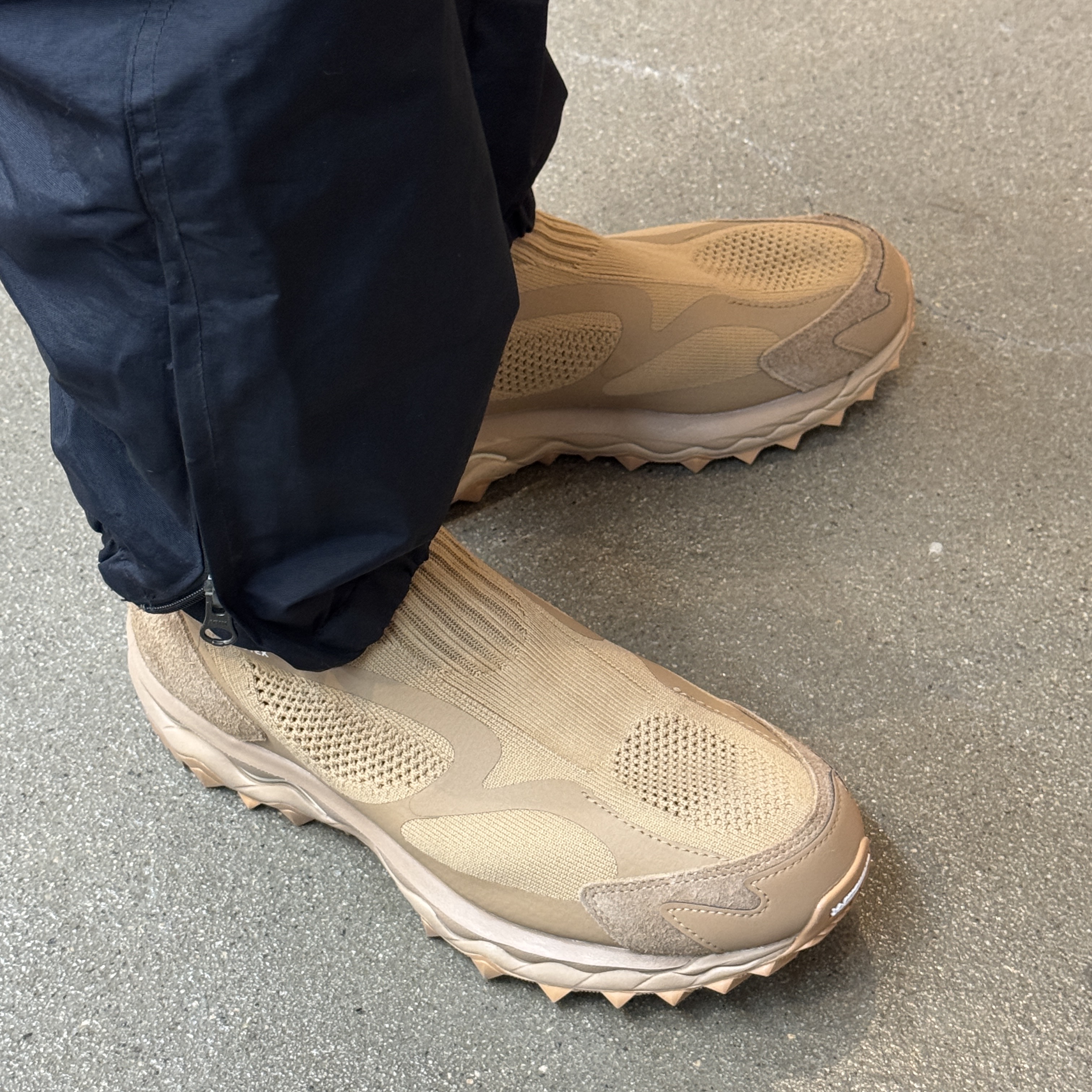 Mizuno Wave Mujin TL MID GTX nonnative Tiger's Eye White 착용 스타일