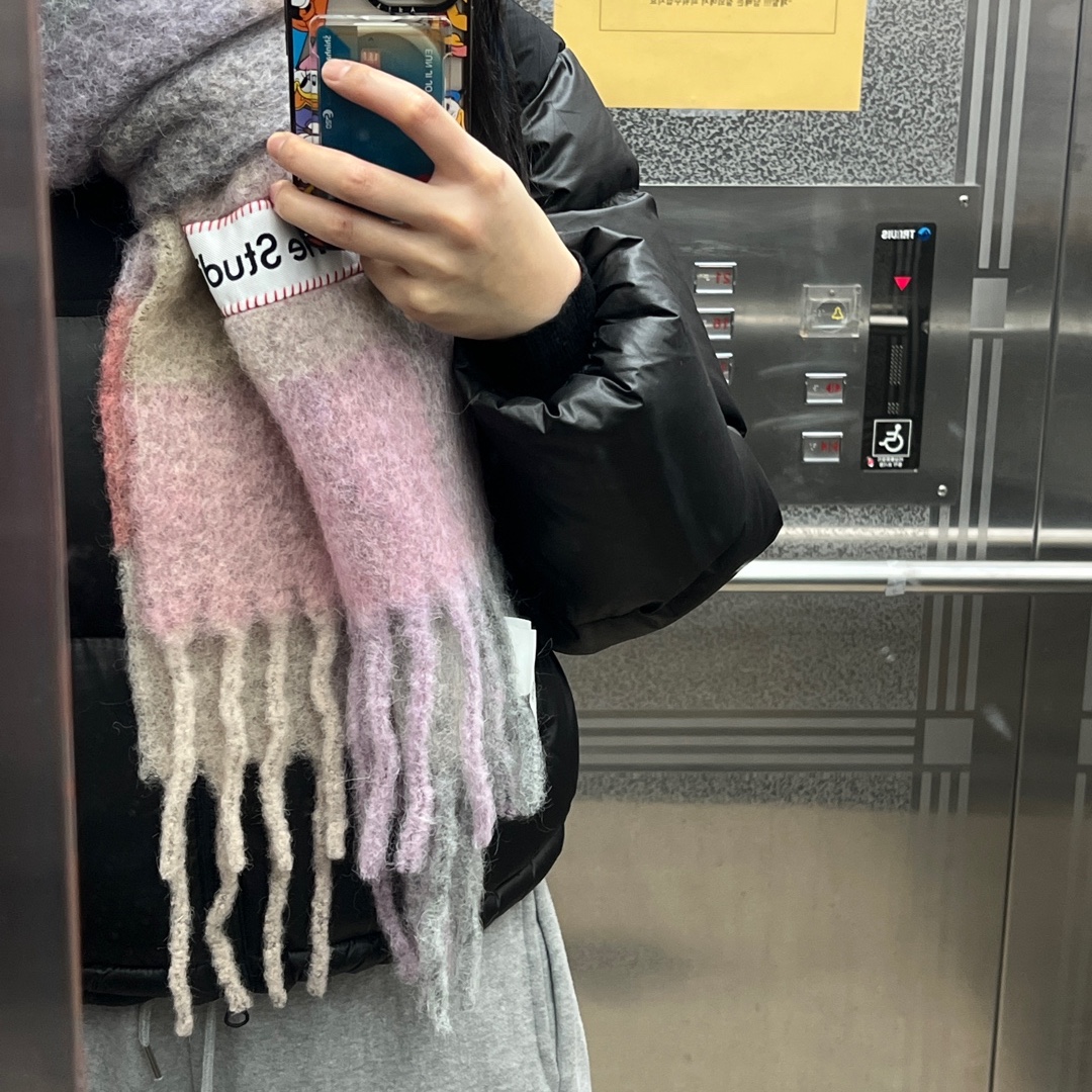 Acne Studios Mohair Check Muffler Fuchsia Lilac Pink, (W) The North Face White Label Novelty Nuptse Down Jacket Black 착용 스타일
