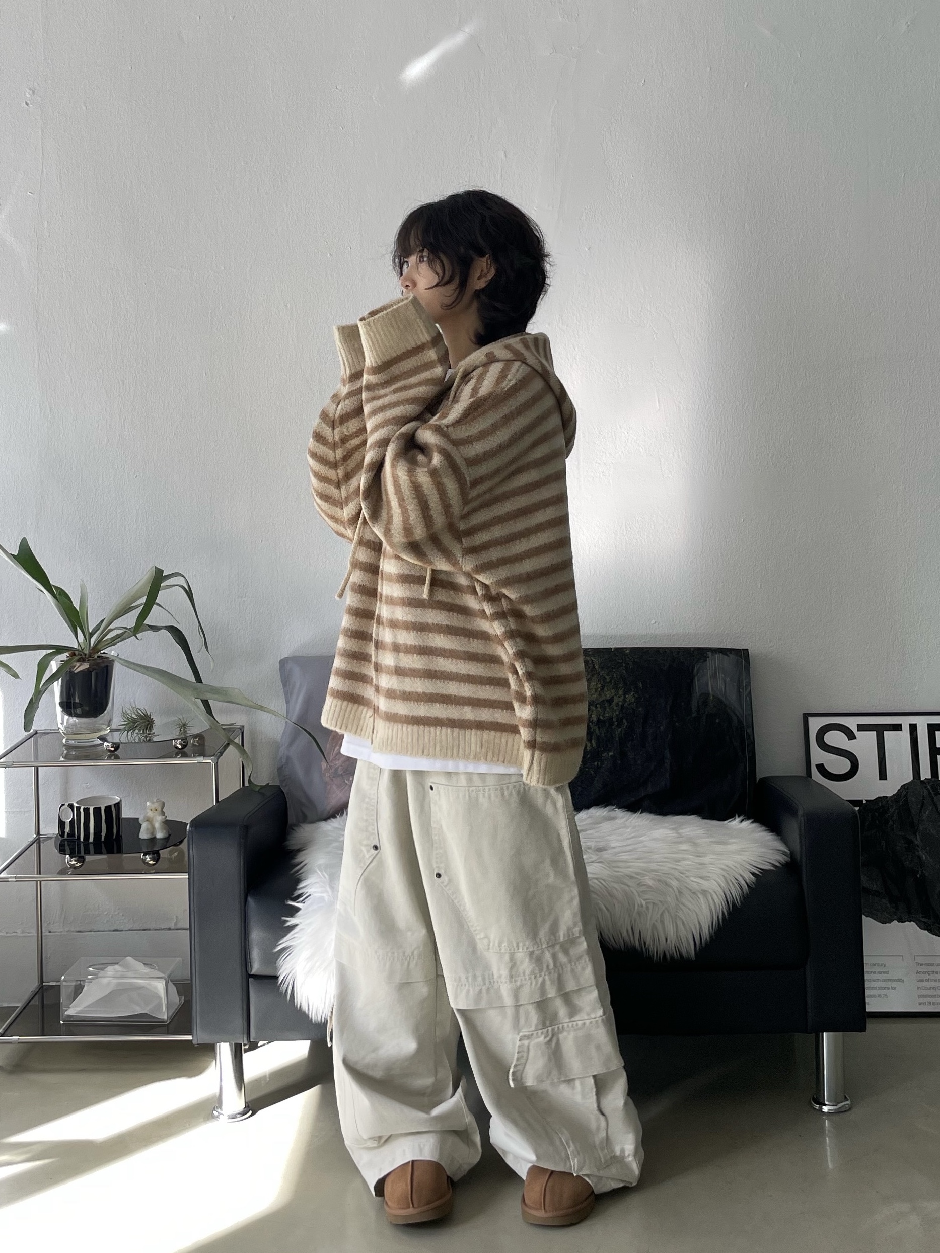 (W) UGG Tasman Slipper Chestnut 착용 스타일 - 1