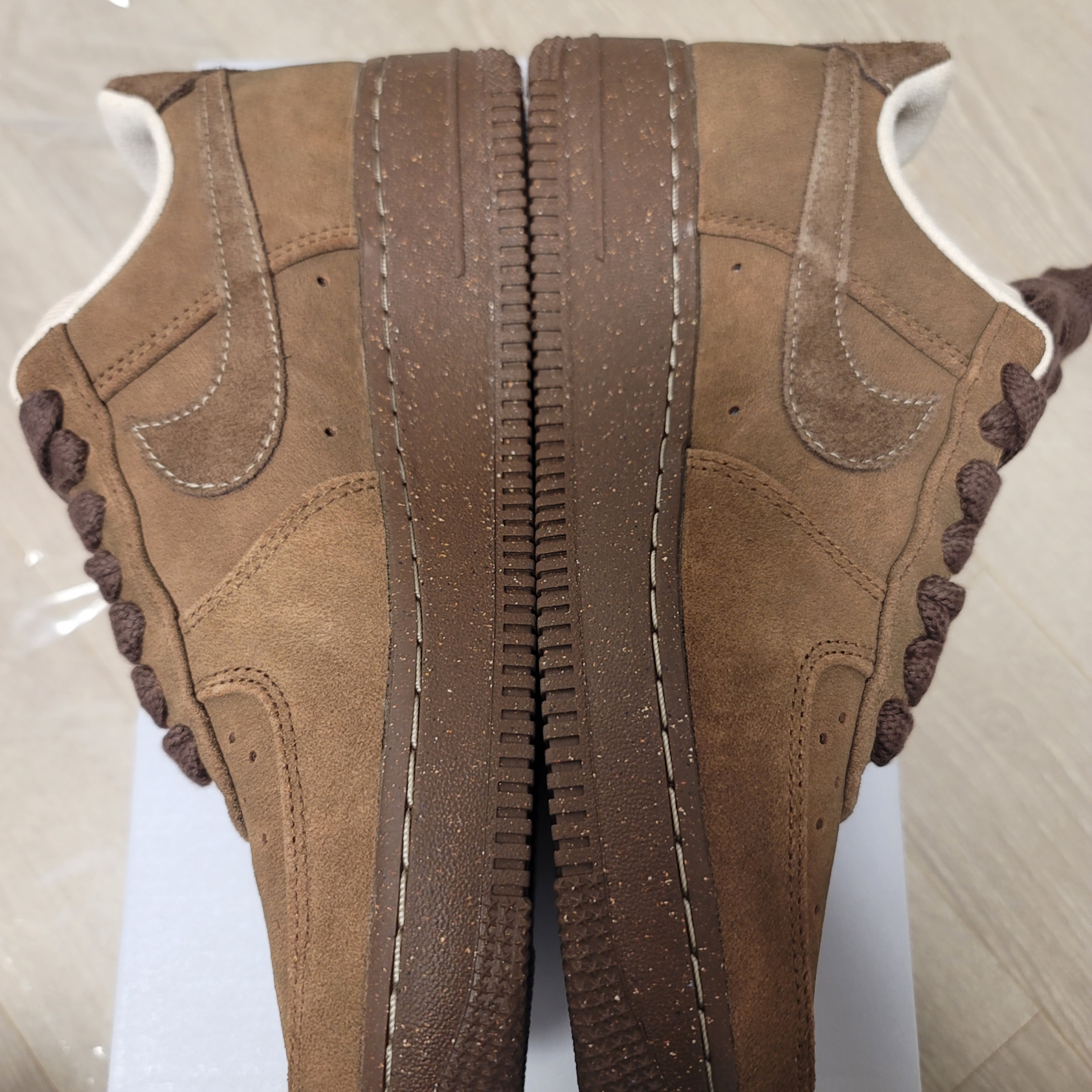(W) Nike Air Force 1 '07 Cacao Wow 착용 스타일 - 4
