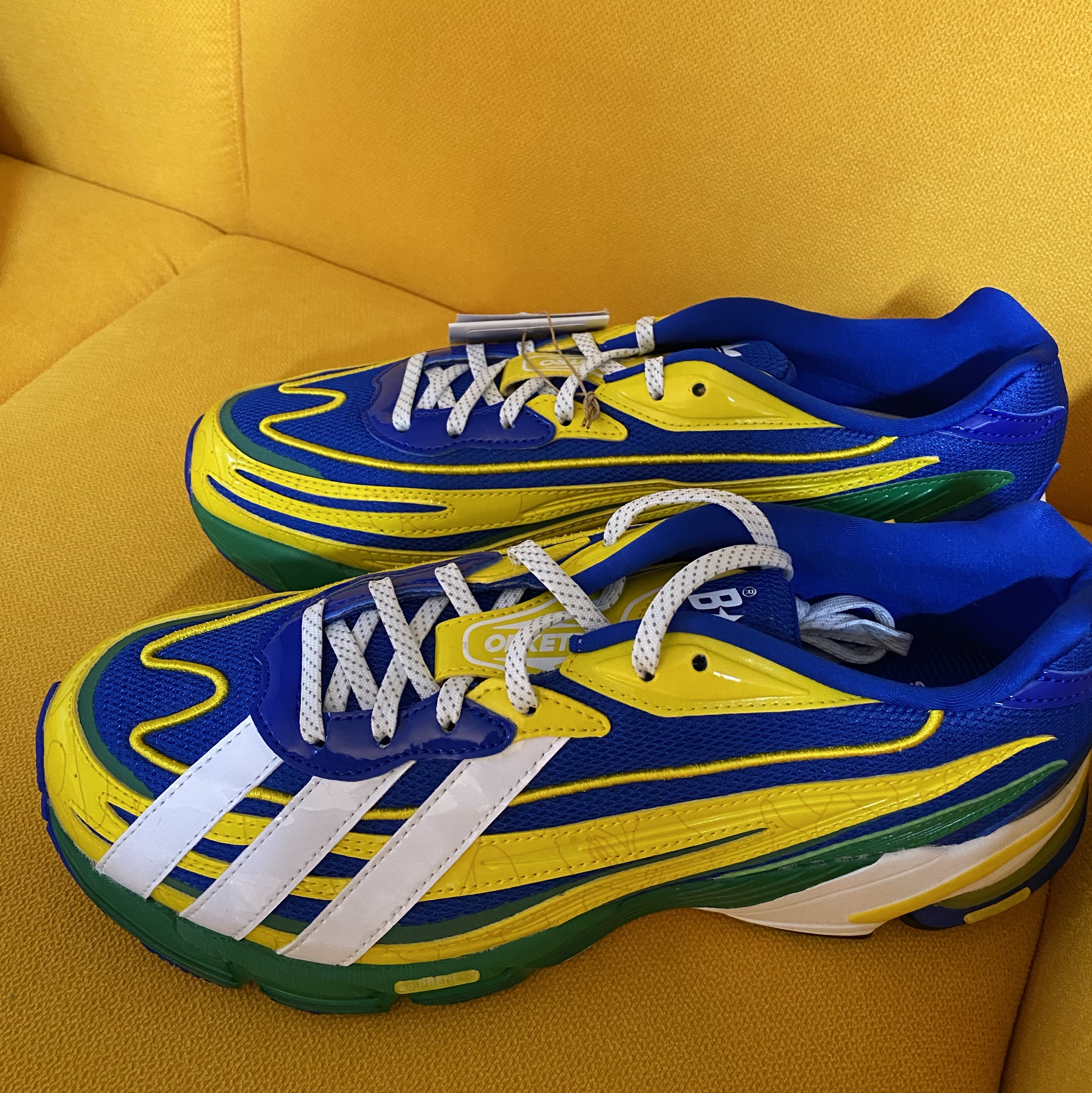 Adidas x BAPE Orketro Green Power Blue 착용 스타일 - 3